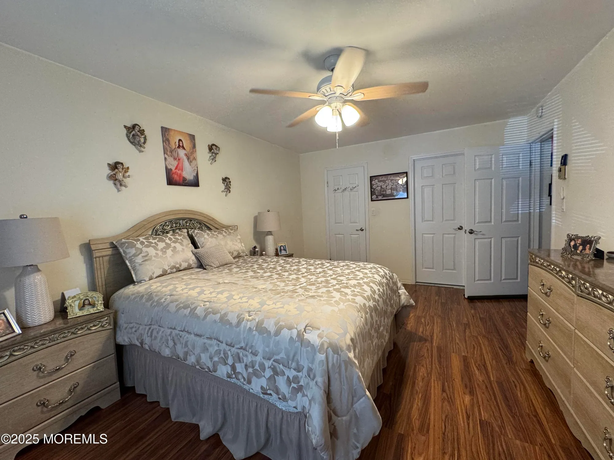 Property Slideshow image 18 of 26 | 86 arrowood rd b, Manalapan, NJ, 07726