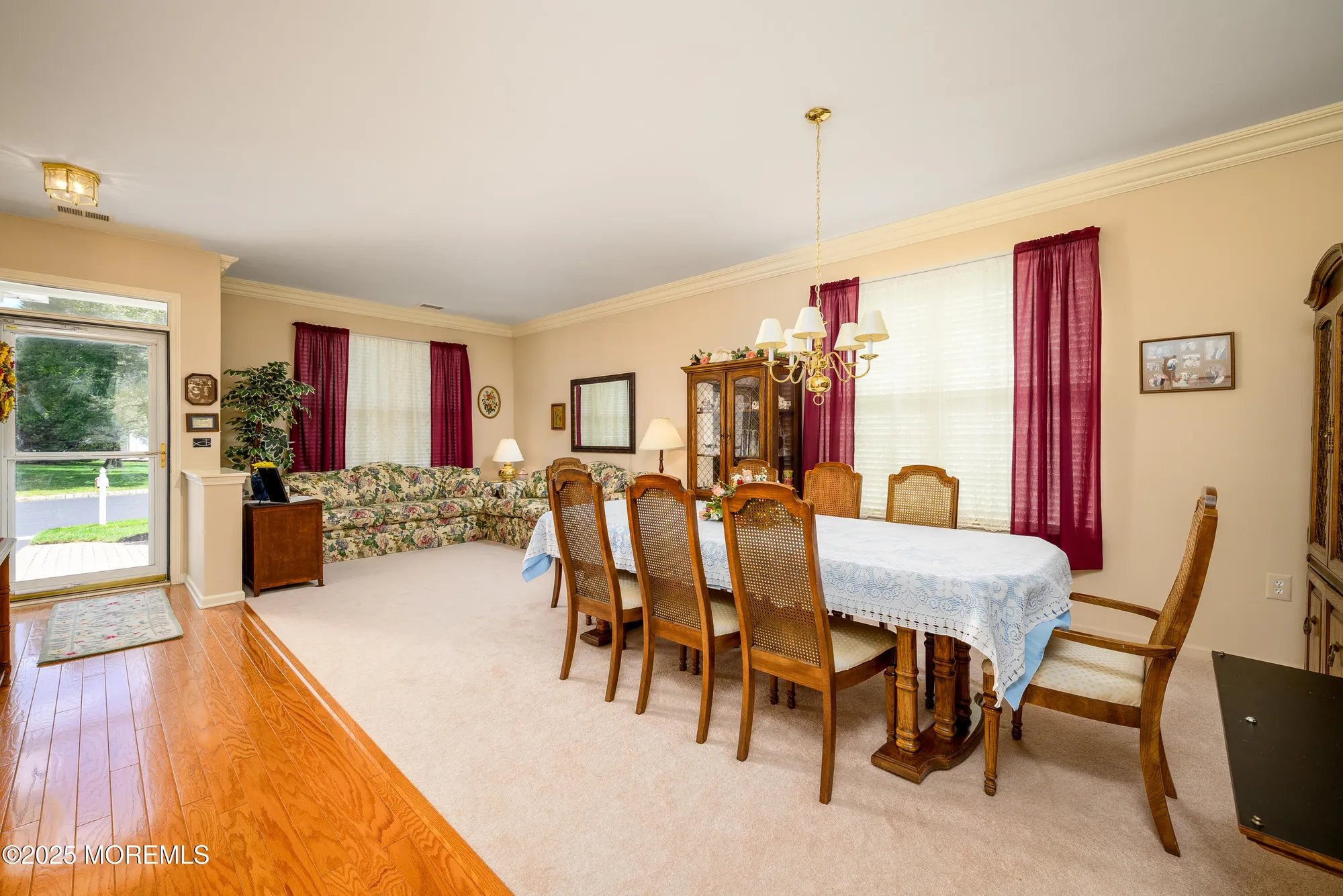 Property Slideshow image 2 of 35 | 4 gladston ct, Jackson, NJ, 08527