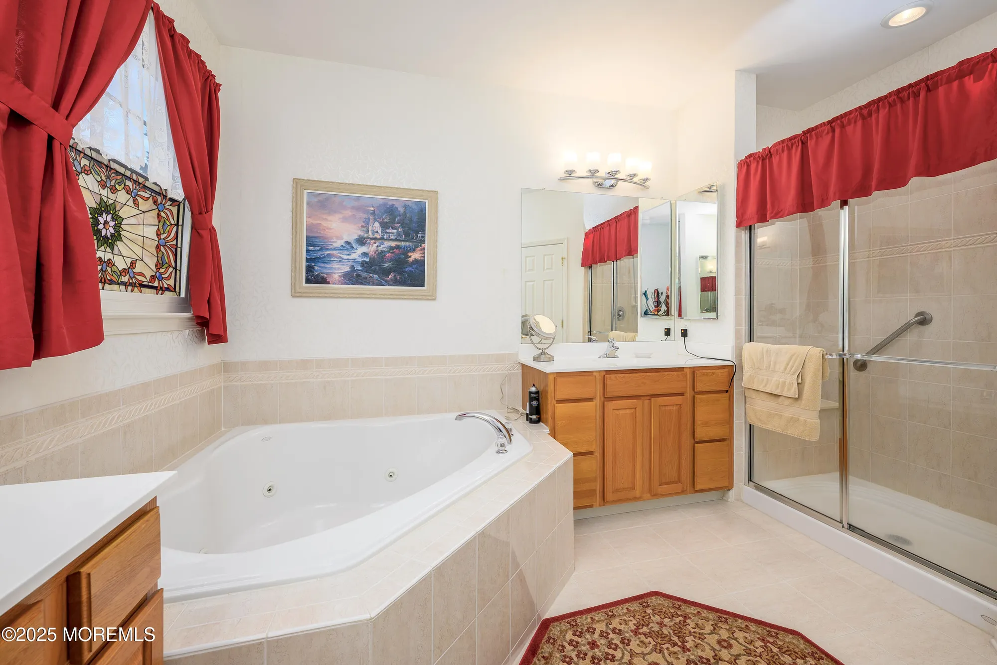 Property Slideshow image 10 of 35 | 4 gladston ct, Jackson, NJ, 08527