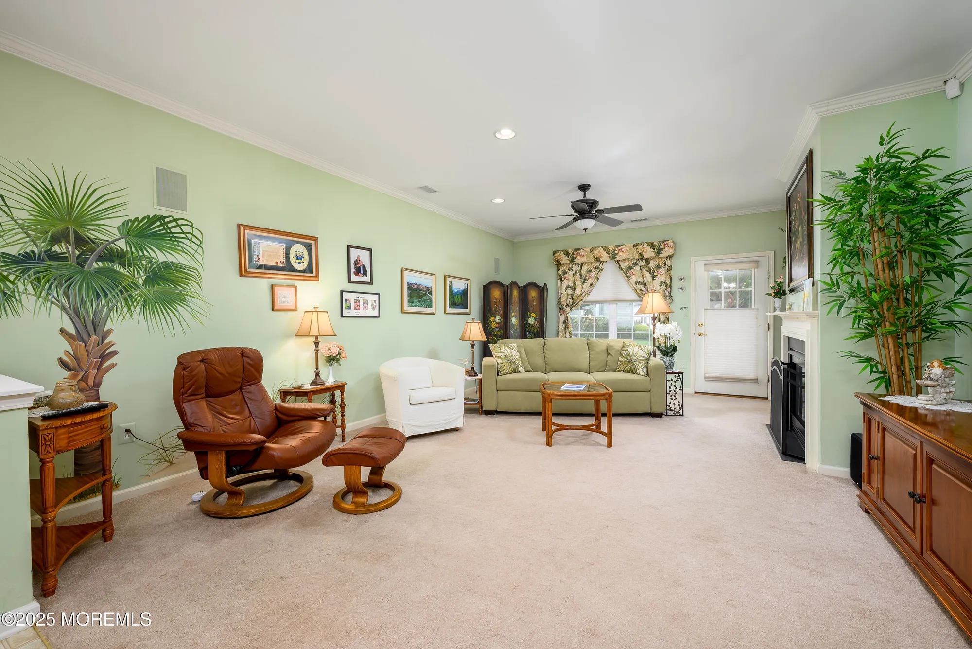 Property Slideshow image 7 of 35 | 4 gladston ct, Jackson, NJ, 08527