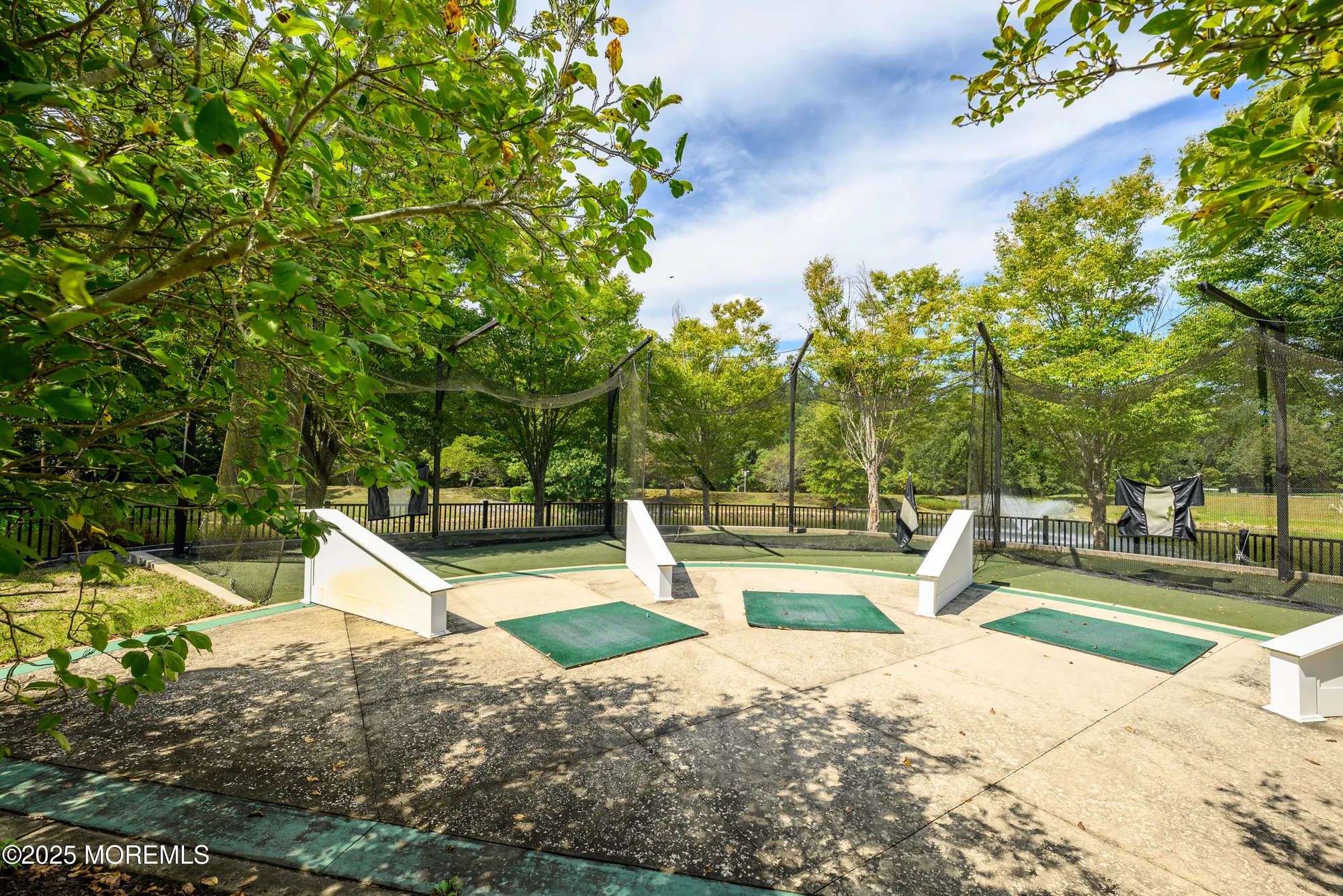 Property Slideshow image 22 of 35 | 4 gladston ct, Jackson, NJ, 08527