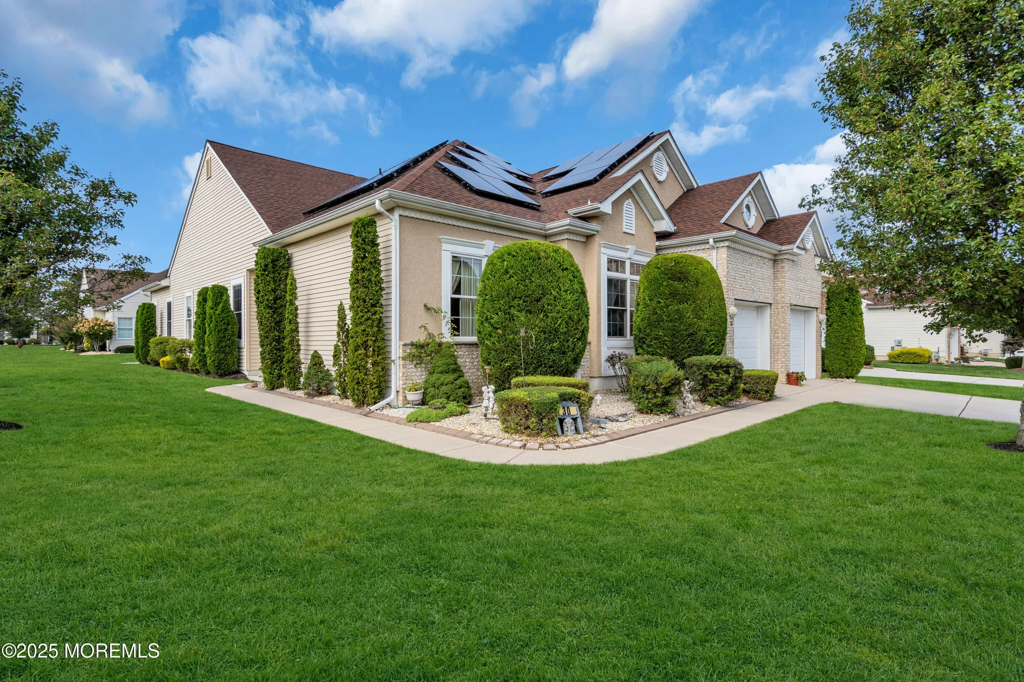 Property Slideshow image 4 of 49 | 30 eagleswood dr, Waretown, NJ, 08758