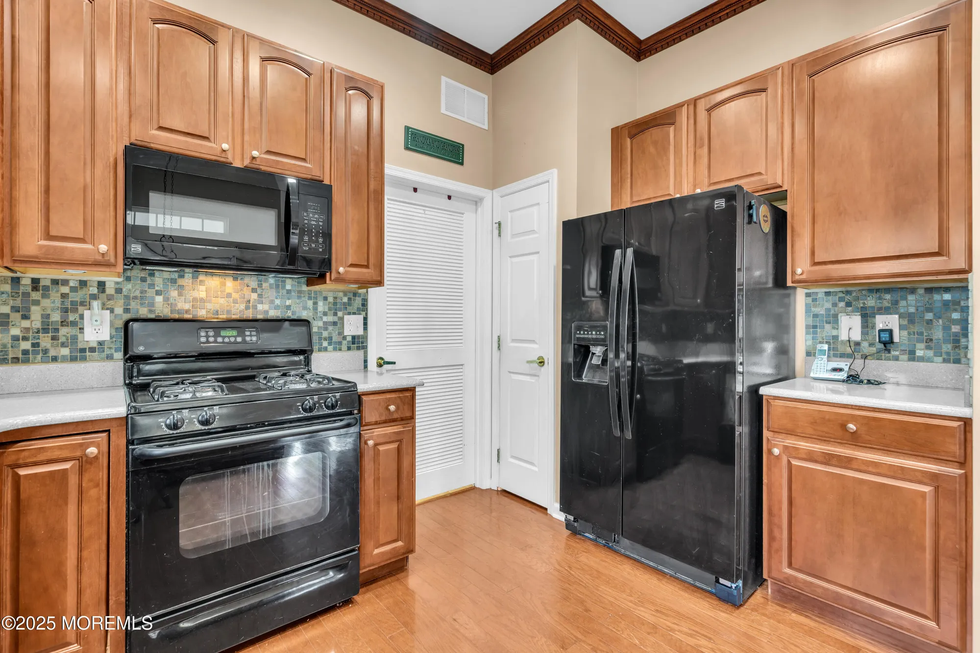 Property Slideshow image 19 of 49 | 30 eagleswood dr, Waretown, NJ, 08758