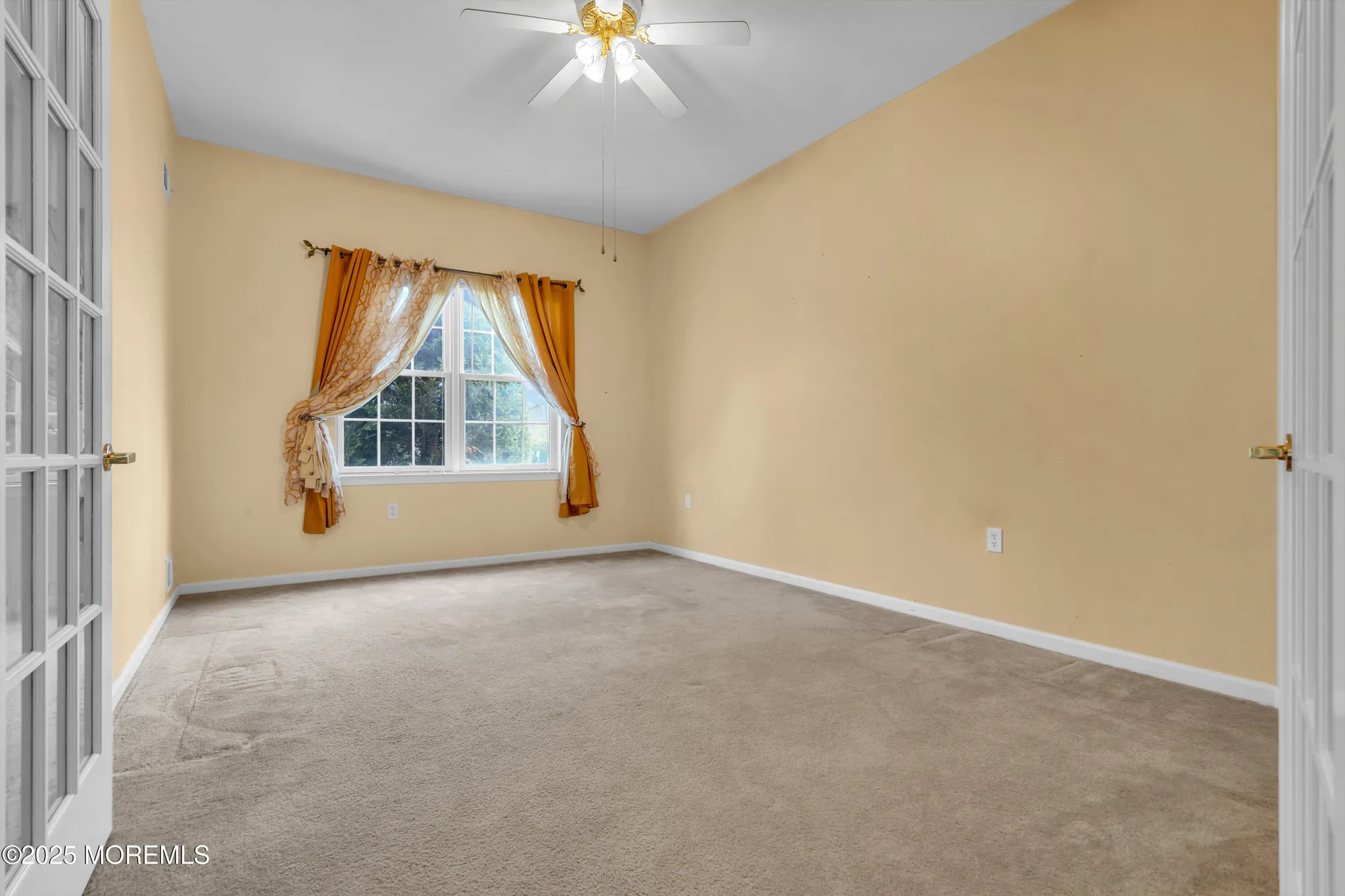 Property Slideshow image 24 of 49 | 30 eagleswood dr, Waretown, NJ, 08758