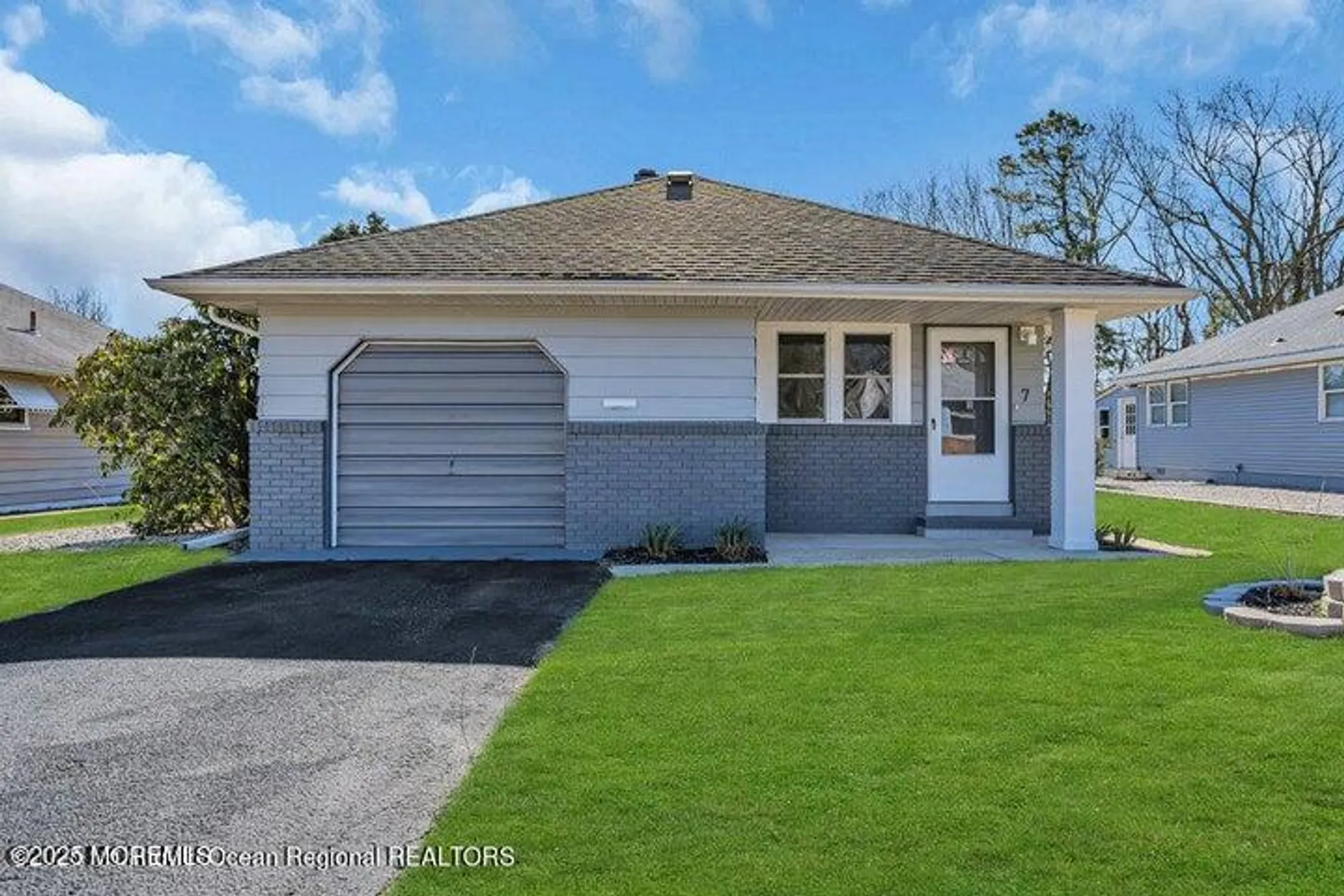 Property Slideshow image 1 of 14 | 7 mount kisco dr, Toms River, NJ, 08753