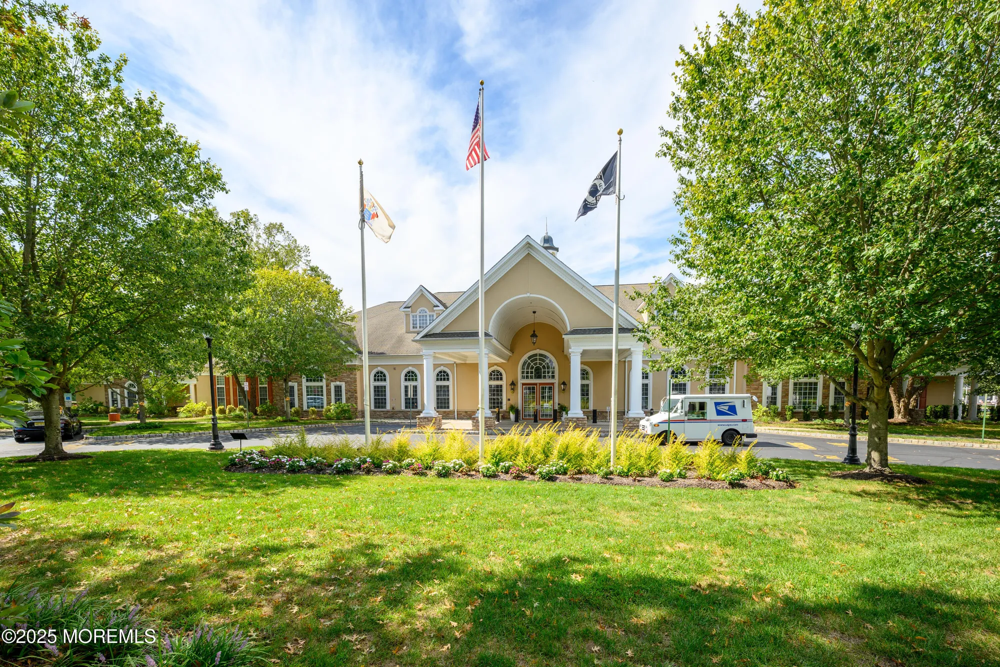 Property Slideshow image 28 of 35 | 4 gladston ct, Jackson, NJ, 08527