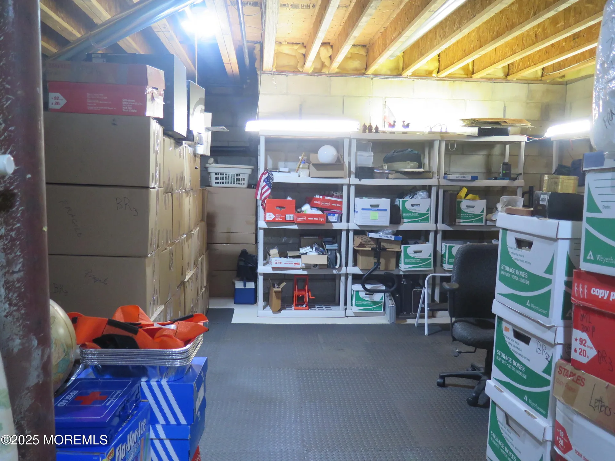 Property Slideshow image 34 of 61 | 108 scarborough way, Marlboro, NJ, 07746