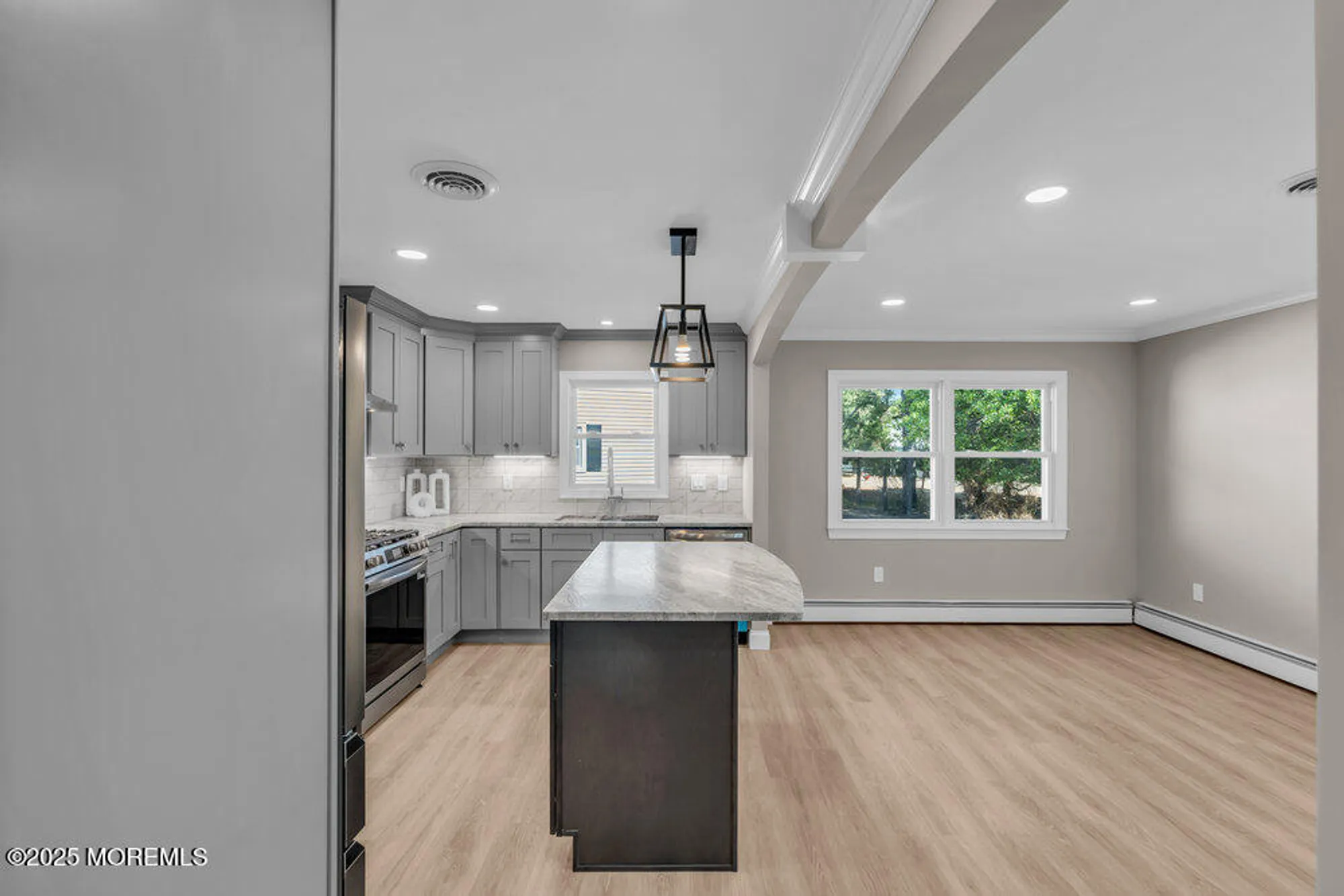 Property Slideshow image 20 of 68 | 33 brookfield ct, Toms River, NJ, 08757