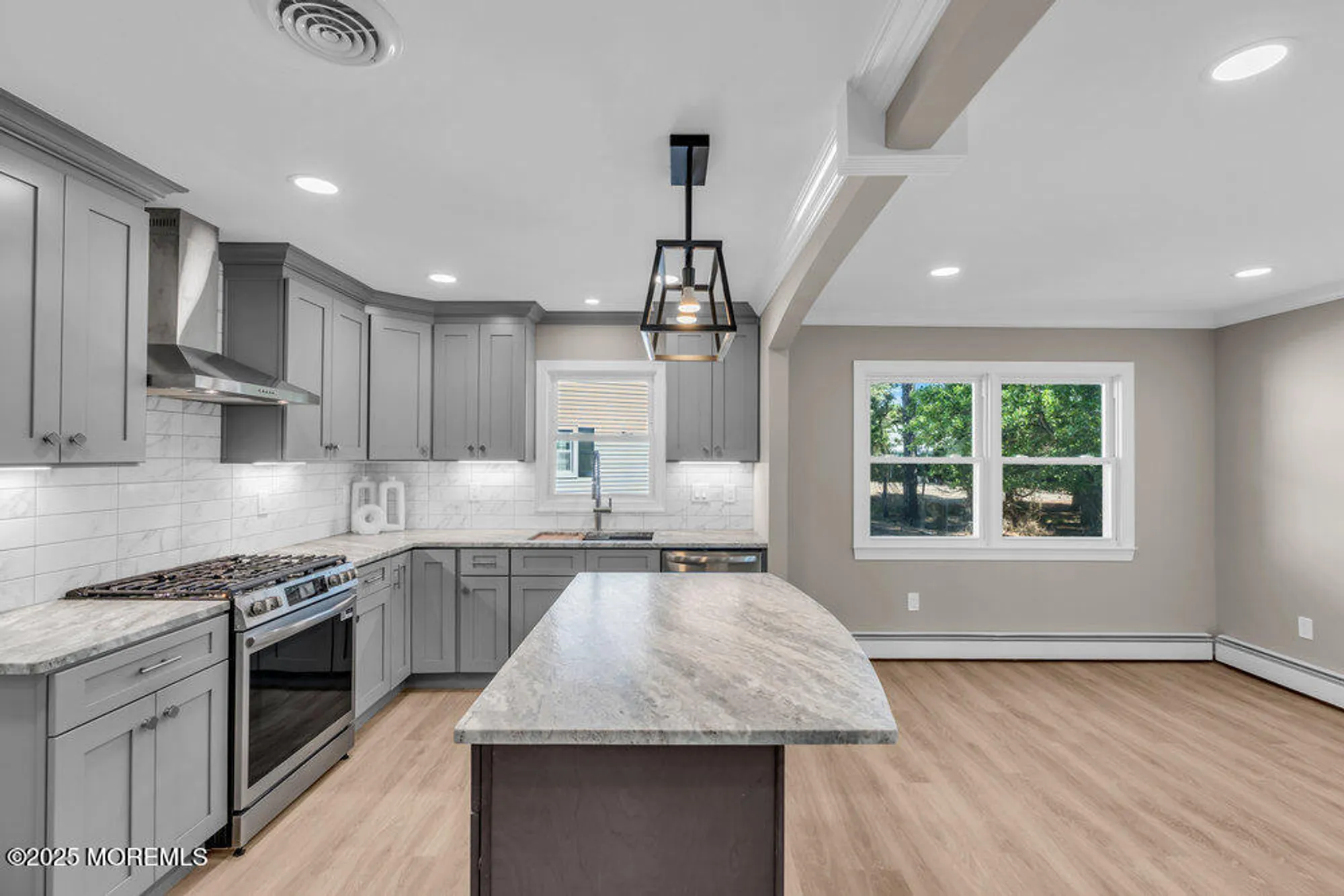 Property Slideshow image 21 of 68 | 33 brookfield ct, Toms River, NJ, 08757
