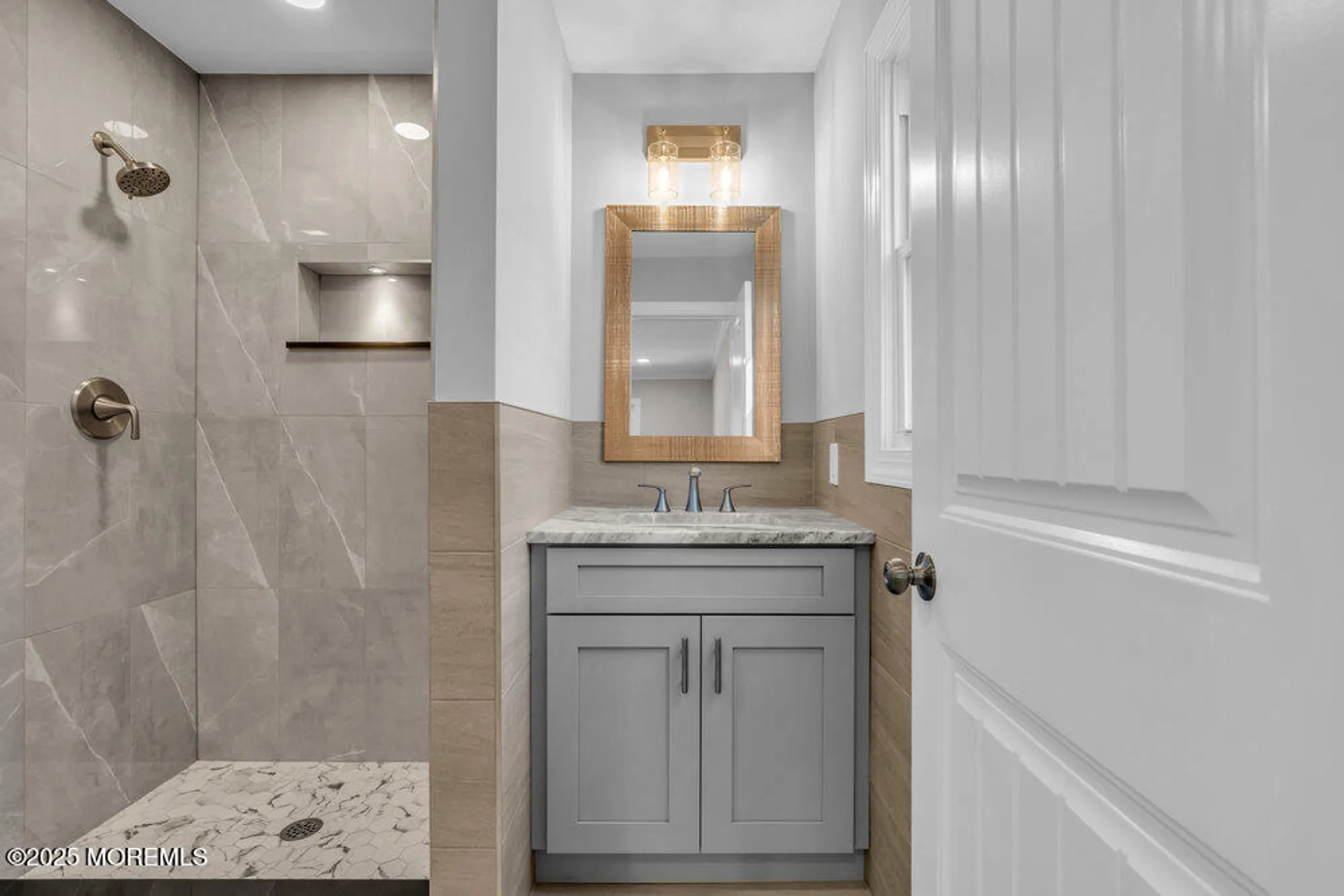 Property Slideshow image 43 of 68 | 33 brookfield ct, Toms River, NJ, 08757