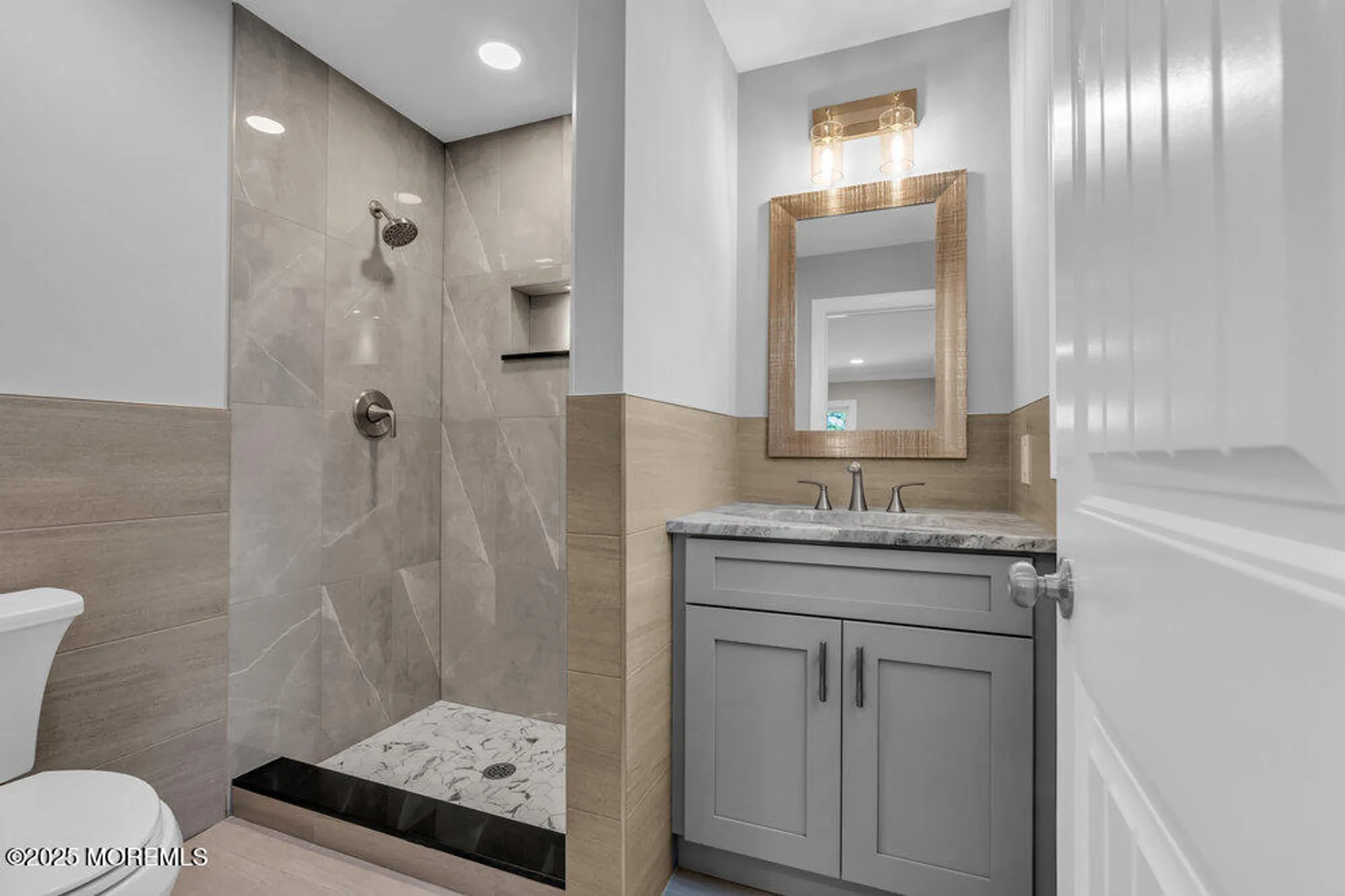 Property Slideshow image 44 of 68 | 33 brookfield ct, Toms River, NJ, 08757