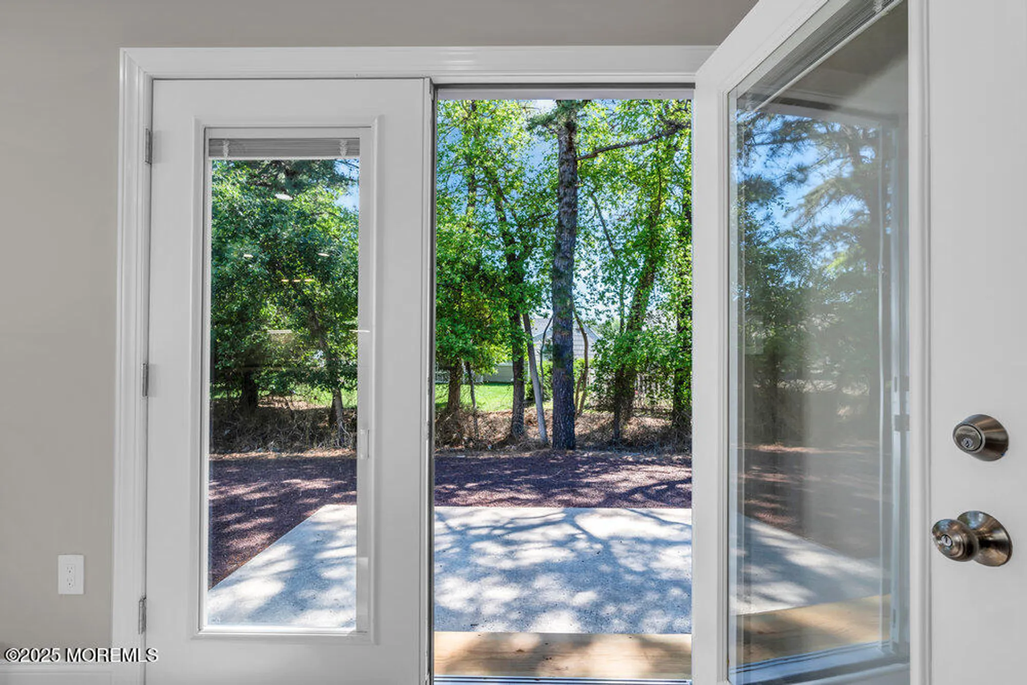 Property Slideshow image 46 of 68 | 33 brookfield ct, Toms River, NJ, 08757