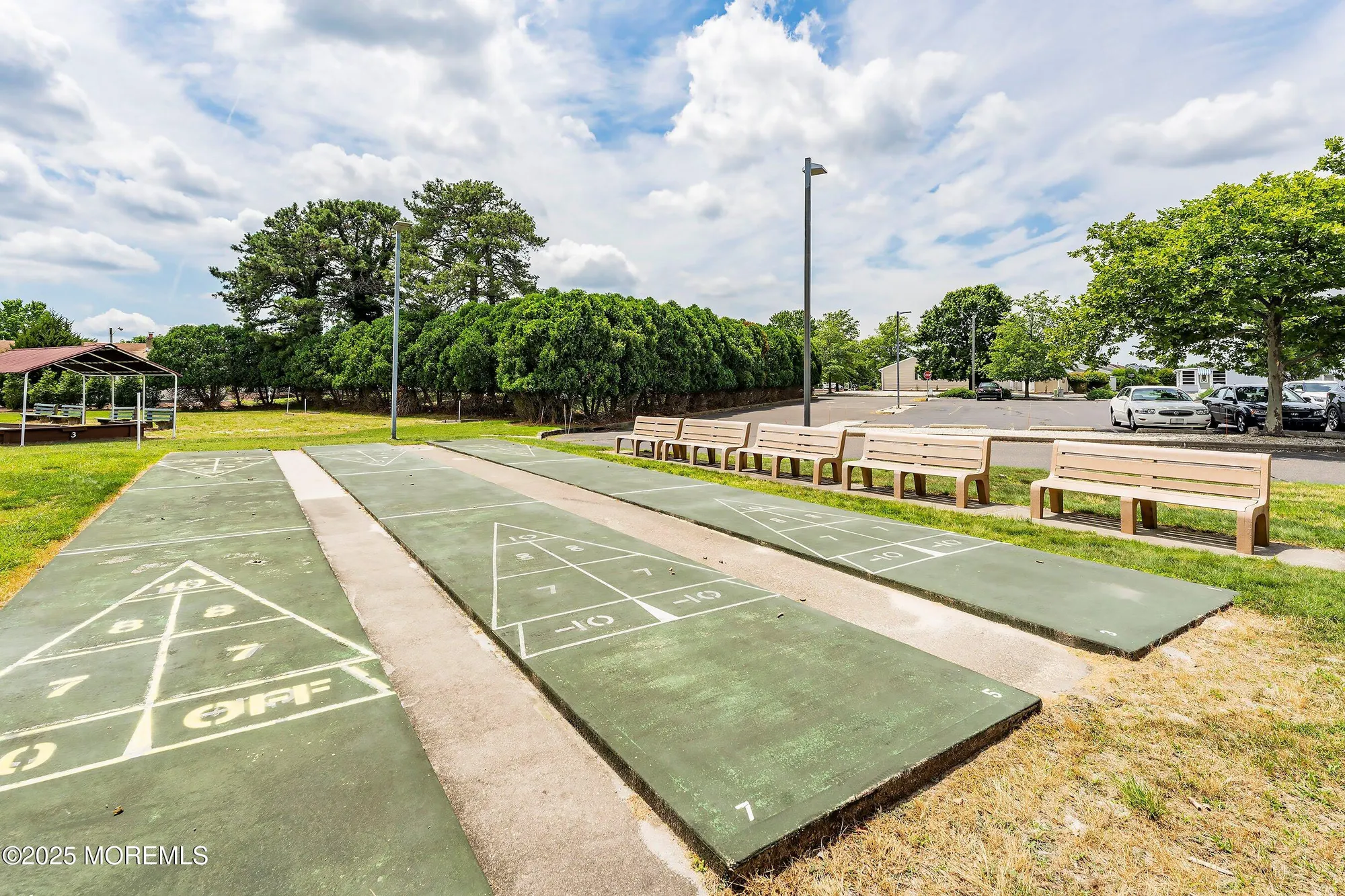 Property Slideshow image 56 of 68 | 33 brookfield ct, Toms River, NJ, 08757