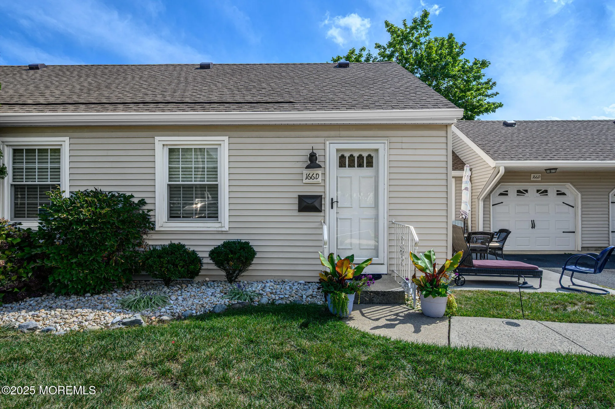 Property Slideshow image 2 of 25 | 166 cours de lorraine d, Freehold, NJ, 07728