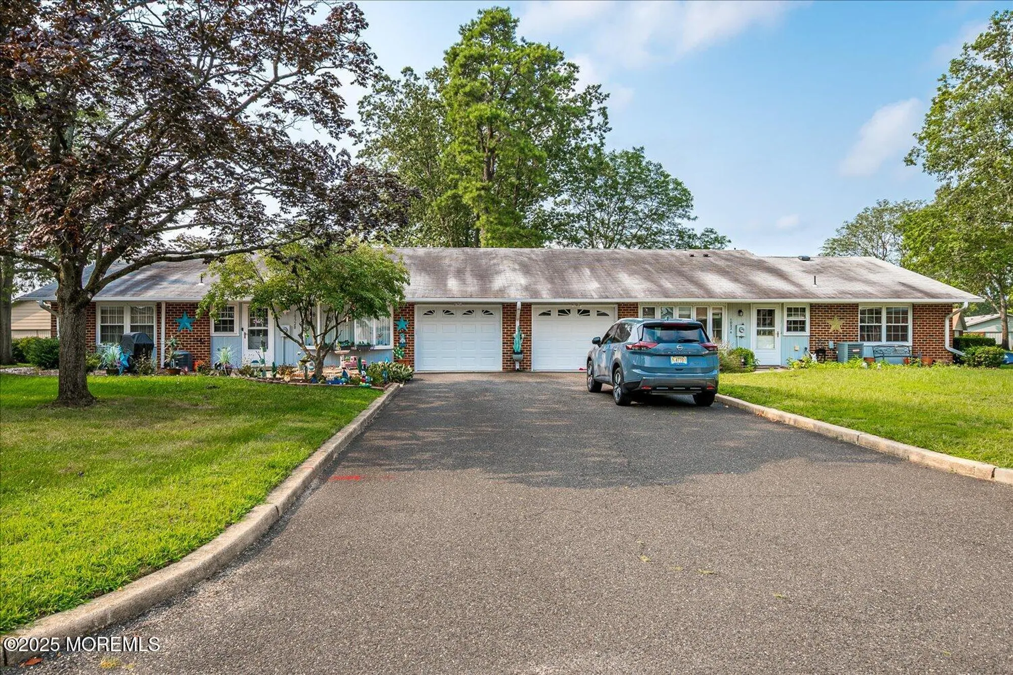 Property Slideshow image 22 of 31 | 1052b shetland dr, Lakewood, NJ, 08701