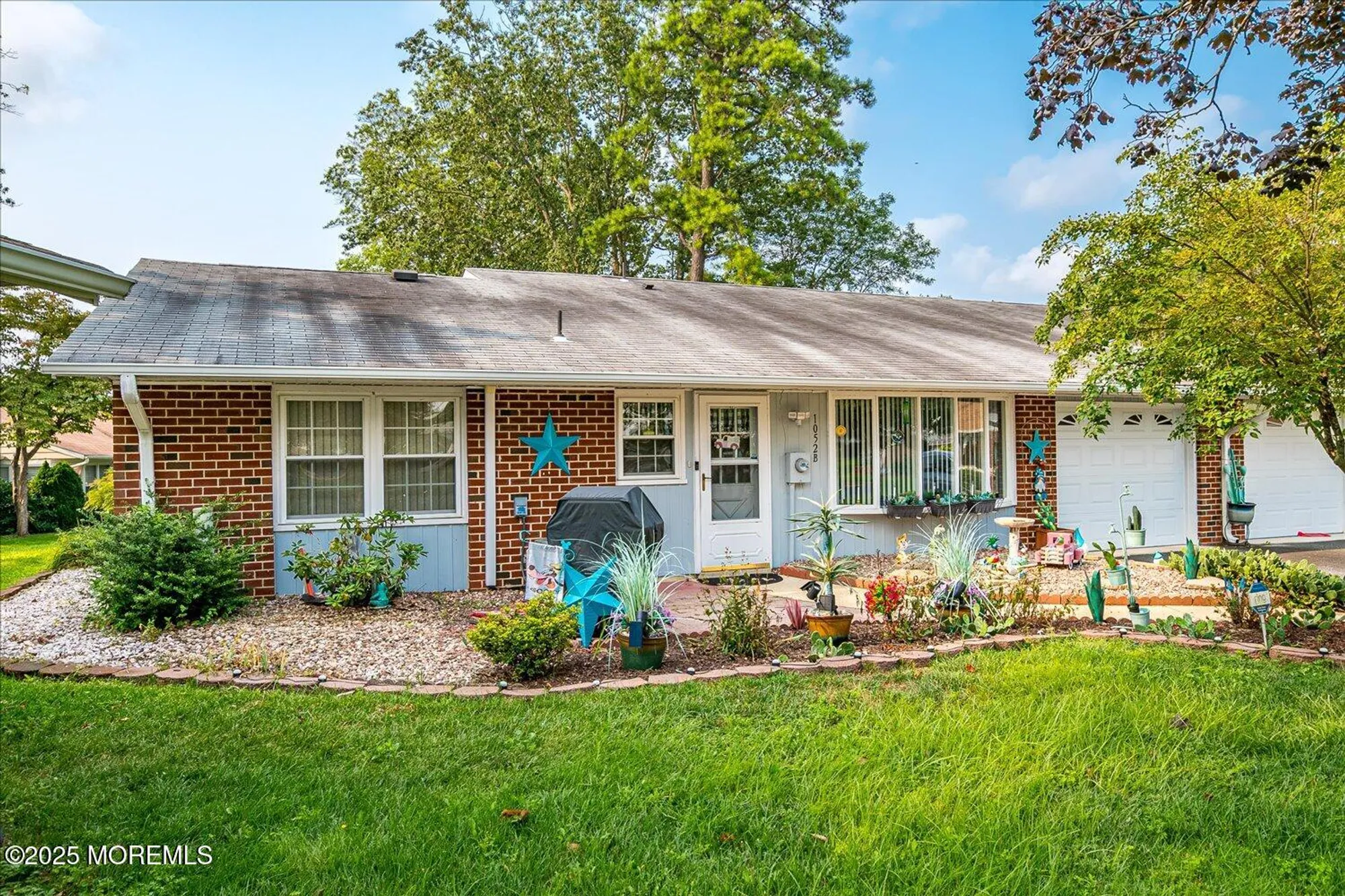 Property Slideshow image 23 of 31 | 1052b shetland dr, Lakewood, NJ, 08701