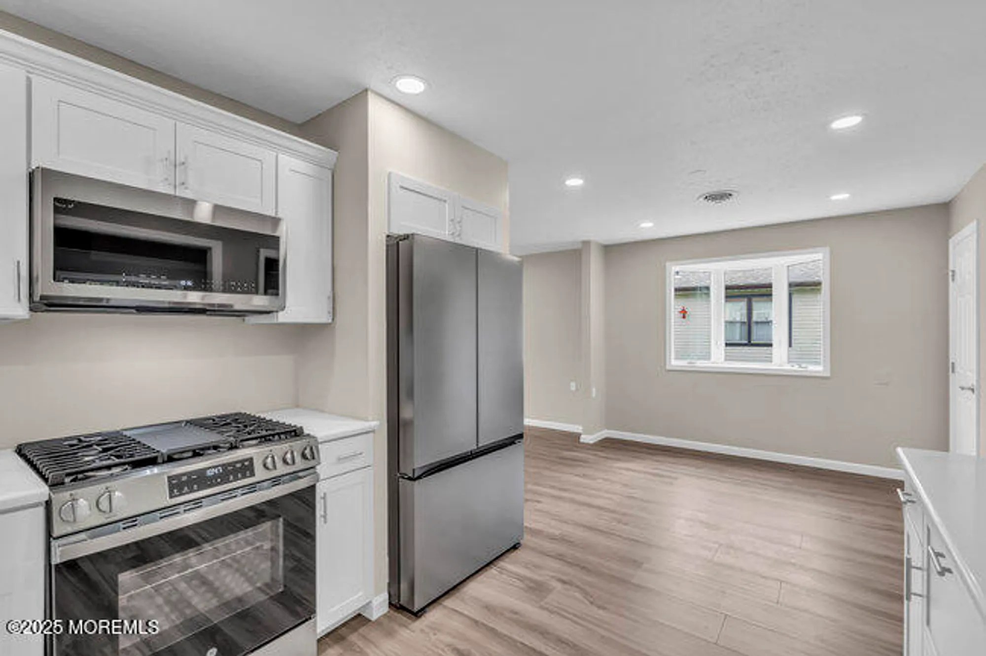 Property Slideshow image 14 of 24 | 257 lexington dr, Little Egg Harbor Twp, NJ, 08087