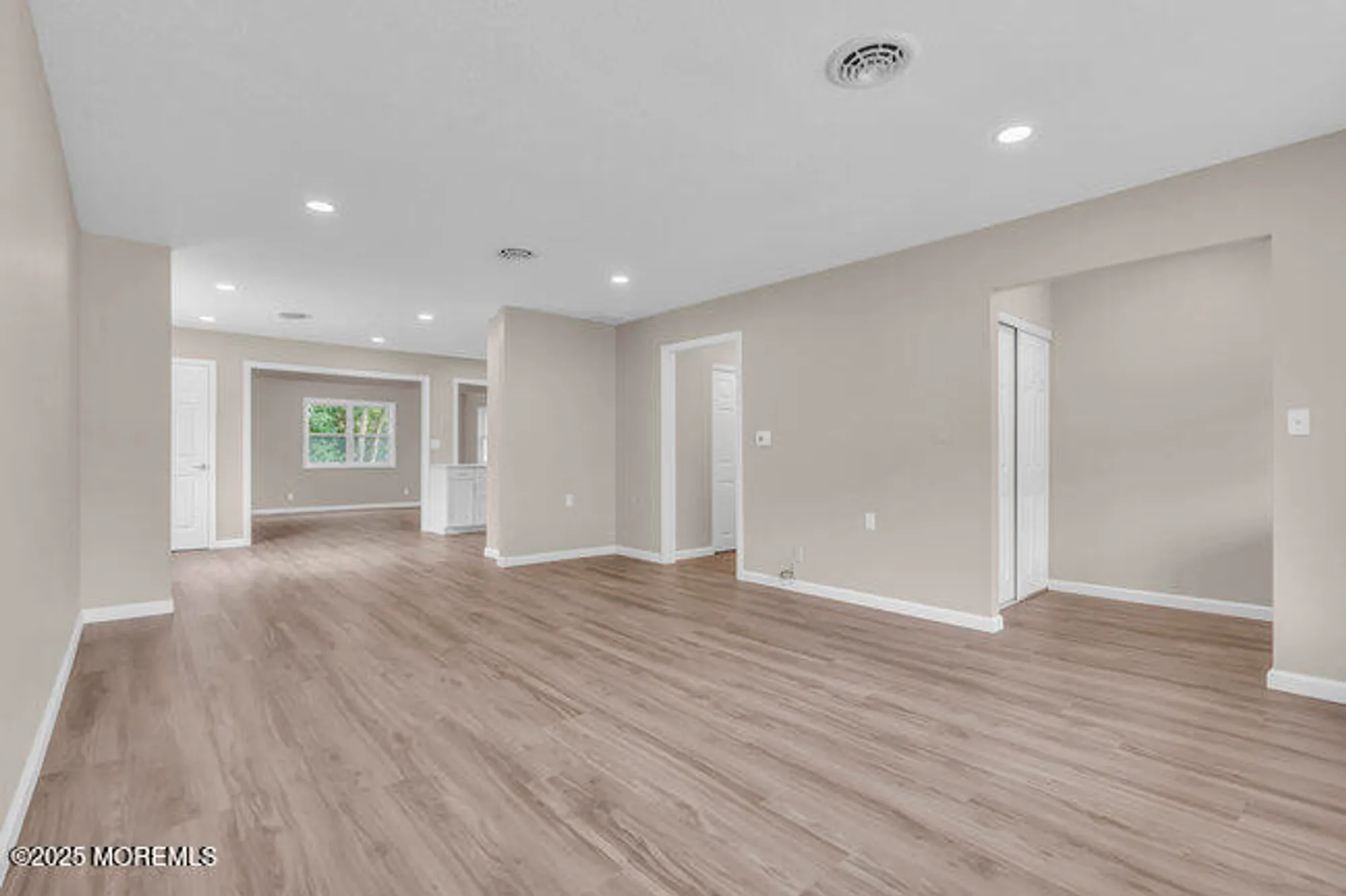 Property Slideshow image 8 of 24 | 257 lexington dr, Little Egg Harbor Twp, NJ, 08087