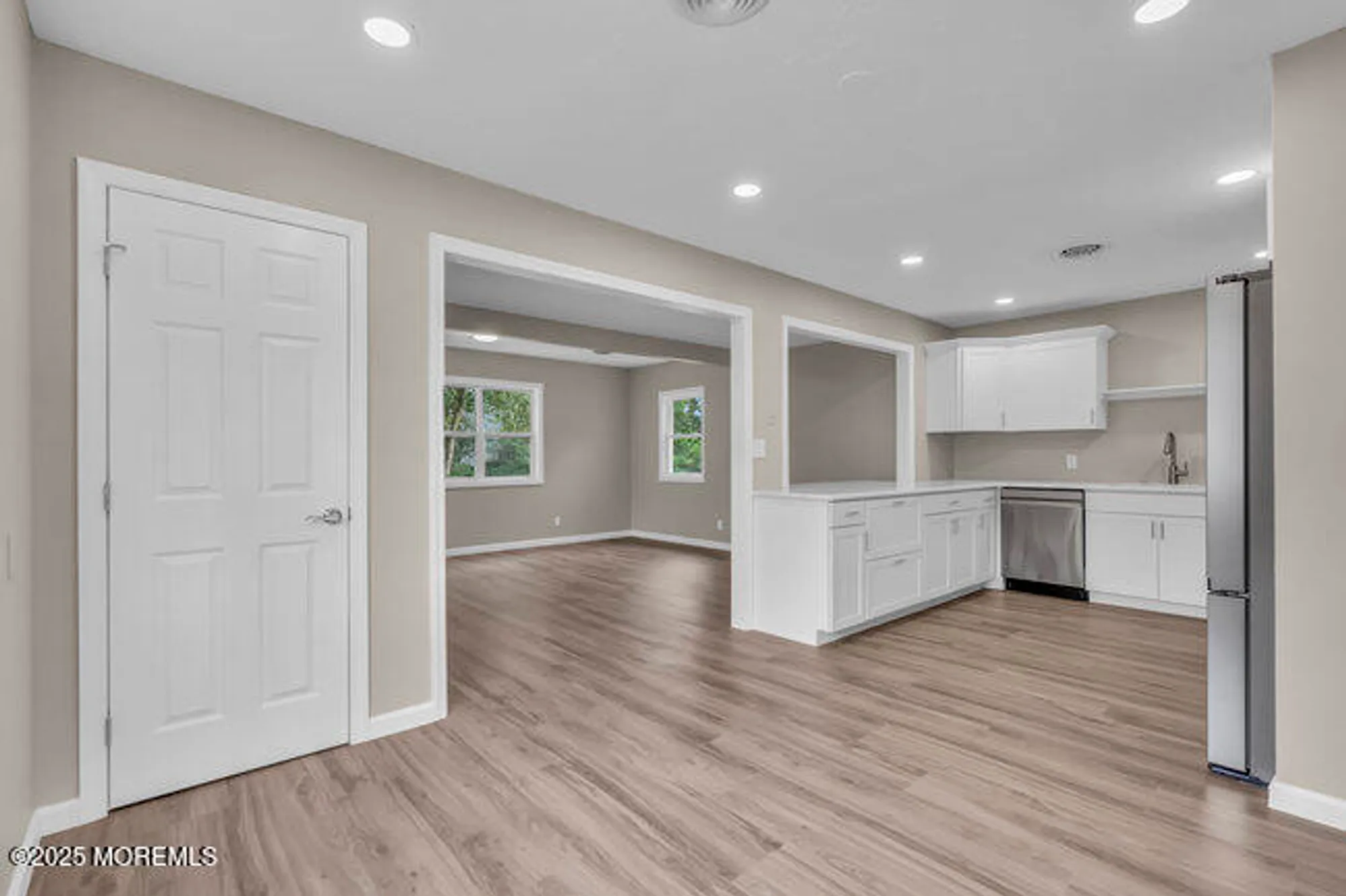 Property Slideshow image 12 of 24 | 257 lexington dr, Little Egg Harbor Twp, NJ, 08087