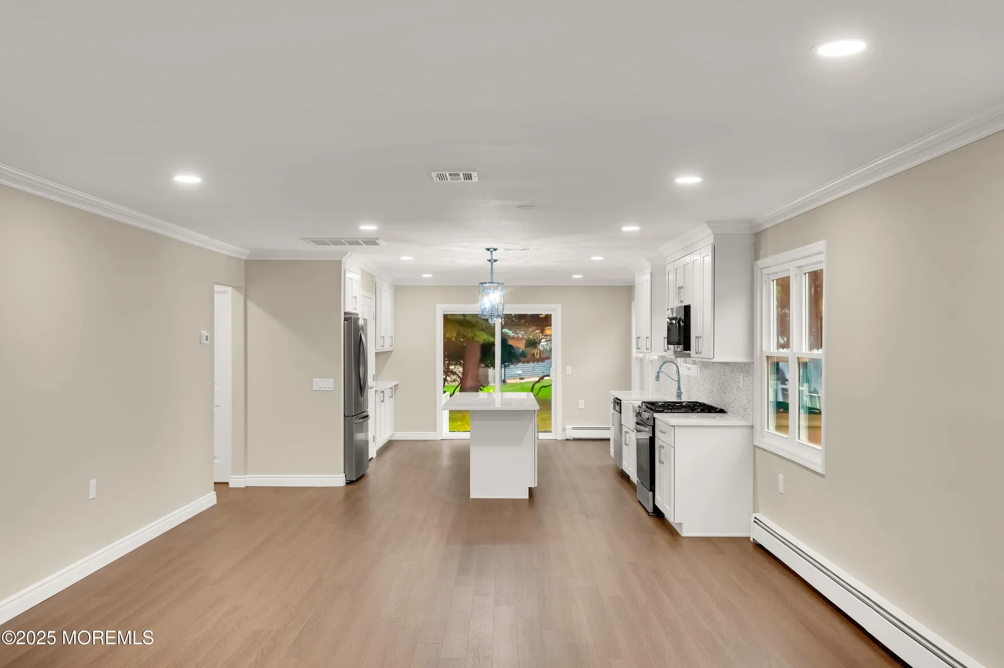 Property Slideshow image 7 of 29 | 18 morongo ct, Toms River, NJ, 08757