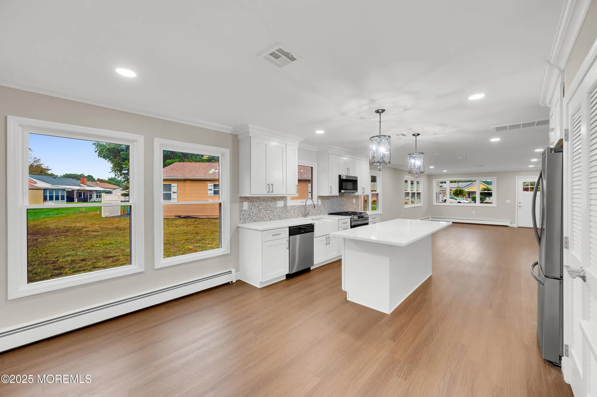 Property Slideshow image 10 of 29 | 18 morongo ct, Toms River, NJ, 08757