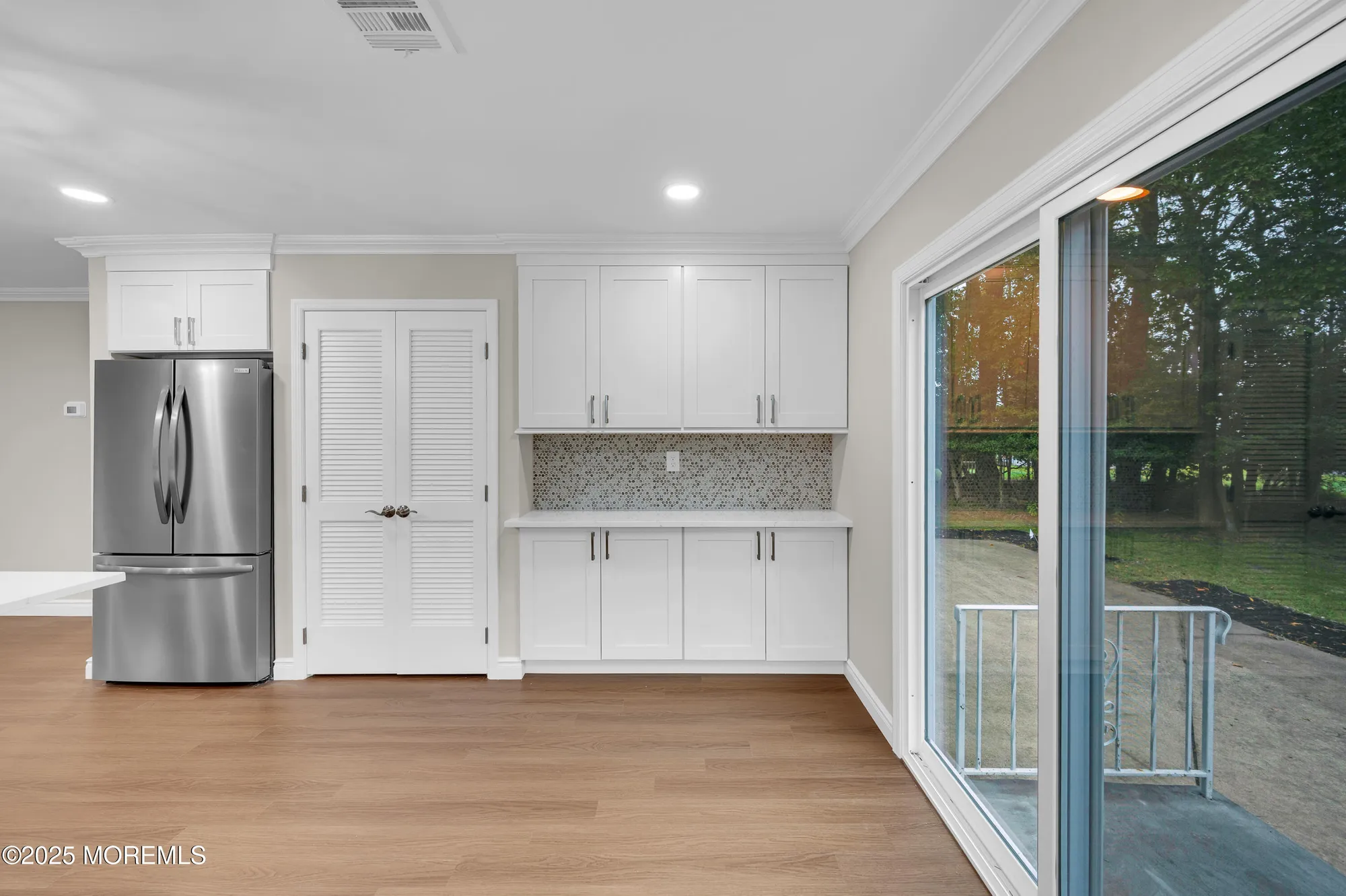 Property Slideshow image 11 of 29 | 18 morongo ct, Toms River, NJ, 08757