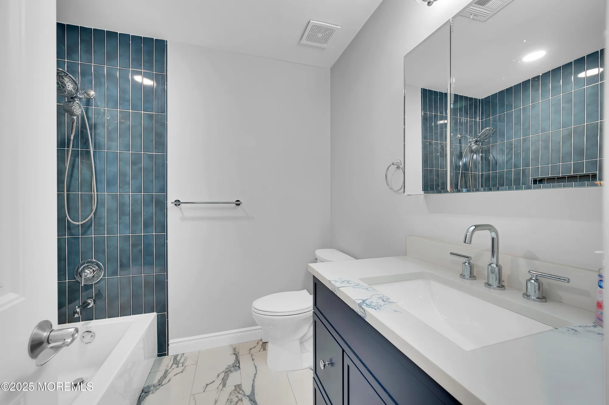 Property Slideshow image 16 of 29 | 18 morongo ct, Toms River, NJ, 08757