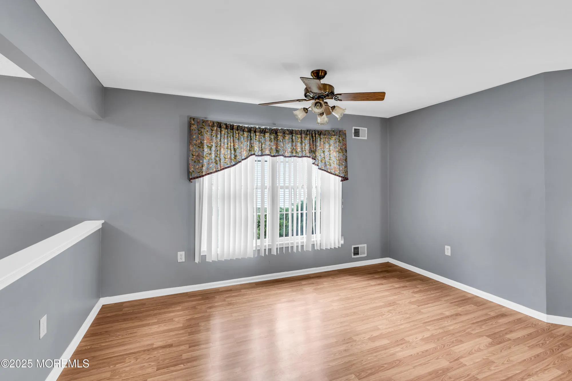 Property Slideshow image 18 of 31 | 1970 cherryvale ct, Toms River, NJ, 08755