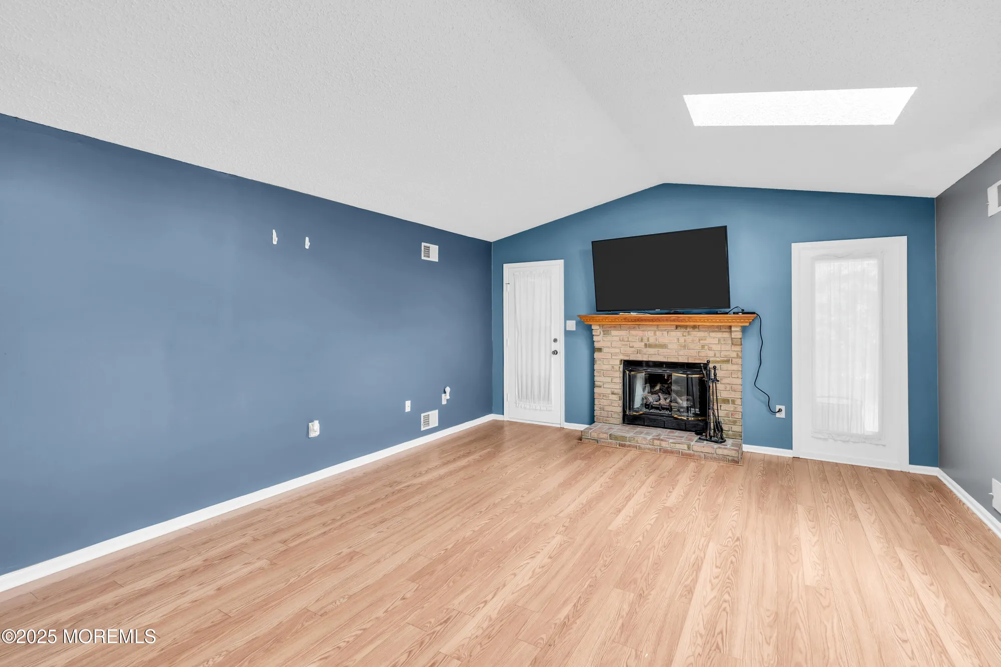 Property Slideshow image 17 of 31 | 1970 cherryvale ct, Toms River, NJ, 08755