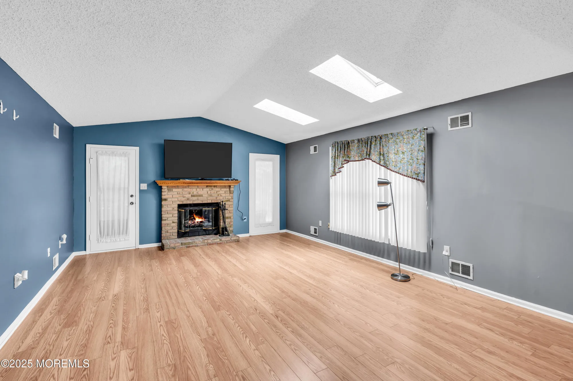Property Slideshow image 16 of 31 | 1970 cherryvale ct, Toms River, NJ, 08755