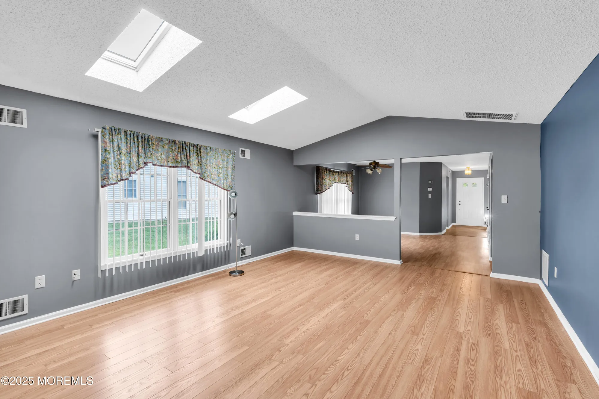 Property Slideshow image 19 of 31 | 1970 cherryvale ct, Toms River, NJ, 08755