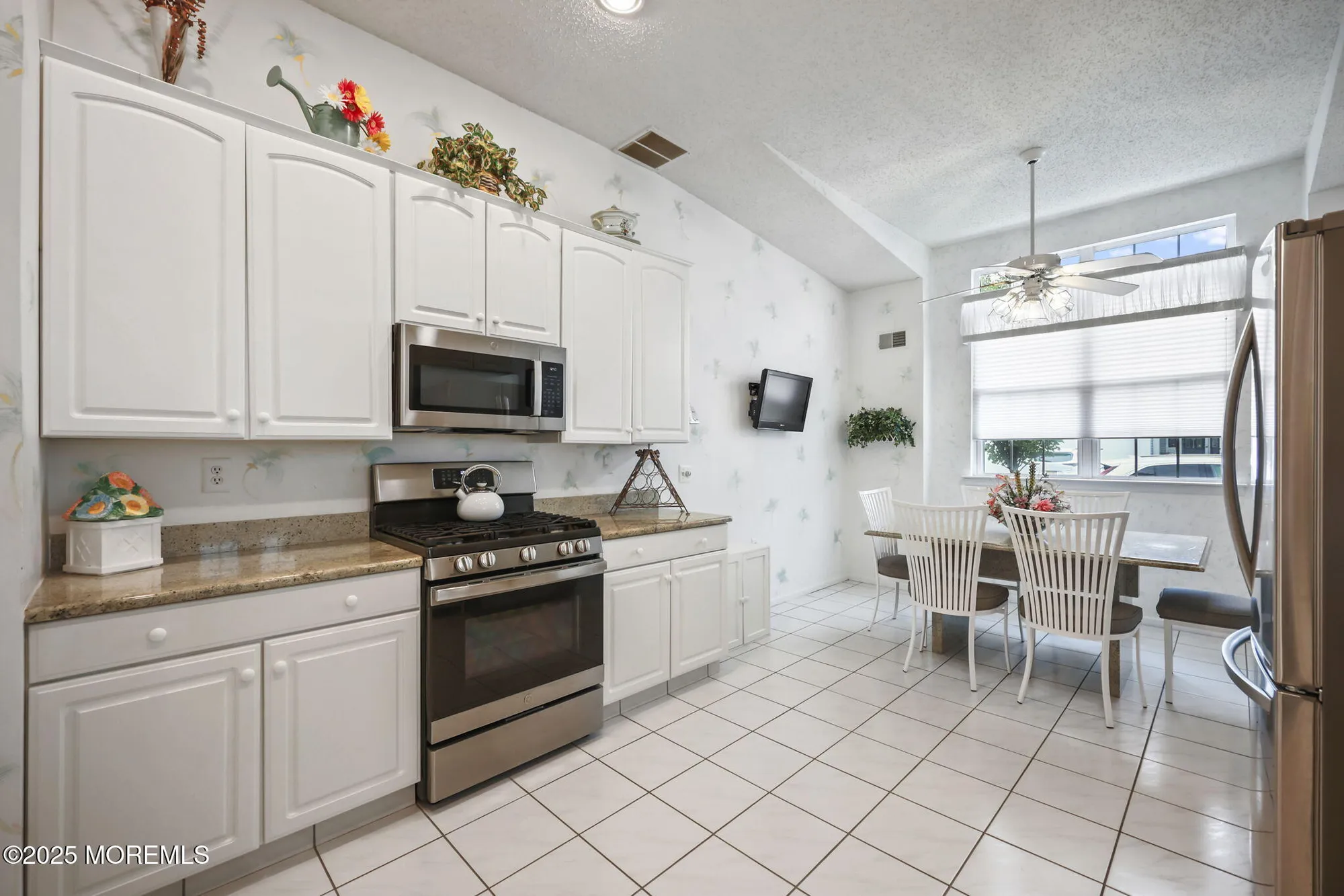 Property Slideshow image 5 of 24 | 25 wellfleet st, Monroe, NJ, 08831