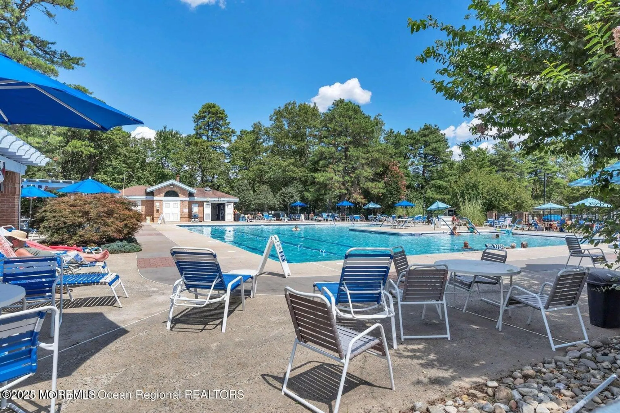 Property Slideshow image 41 of 43 | 1121b thornbury ln, Manchester, NJ, 08759