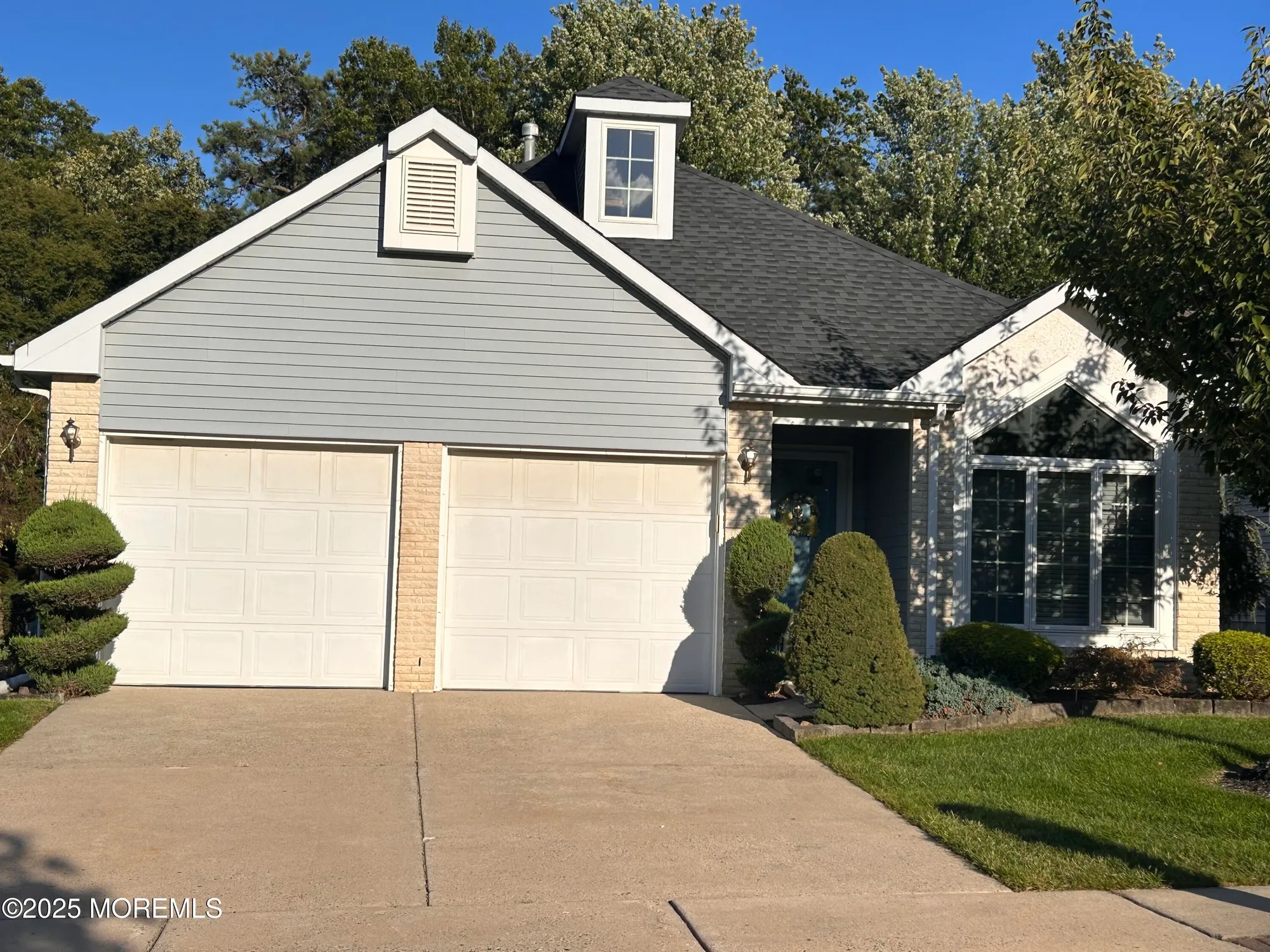 Property Slideshow image 31 of 38 | 2263 s chanticleer ct, Toms River, NJ, 08755