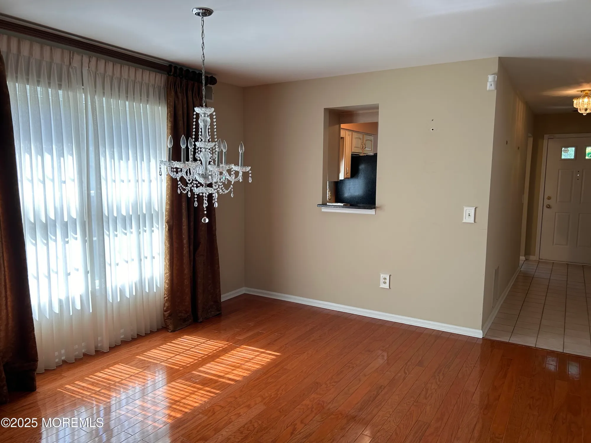 Property Slideshow image 7 of 38 | 2263 s chanticleer ct, Toms River, NJ, 08755