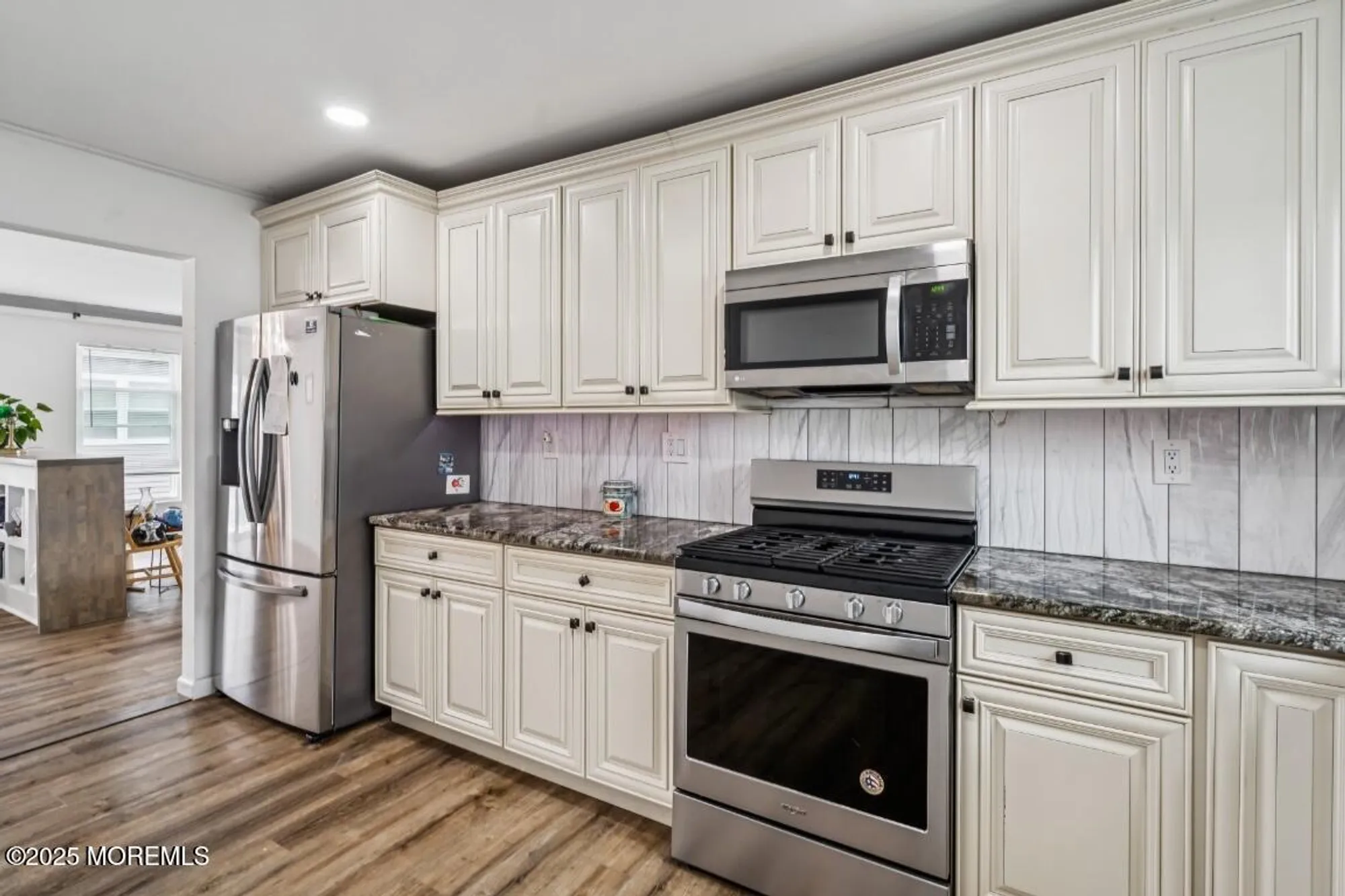 Property Slideshow image 9 of 17 | 8 augusta ct, Toms River, NJ, 08757