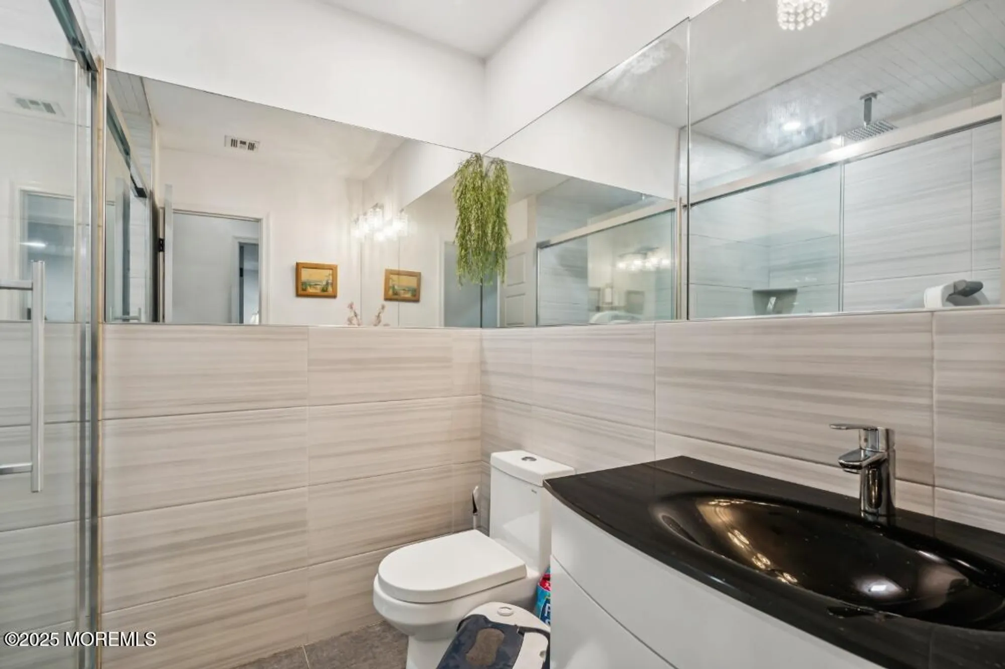 Property Slideshow image 10 of 17 | 8 augusta ct, Toms River, NJ, 08757