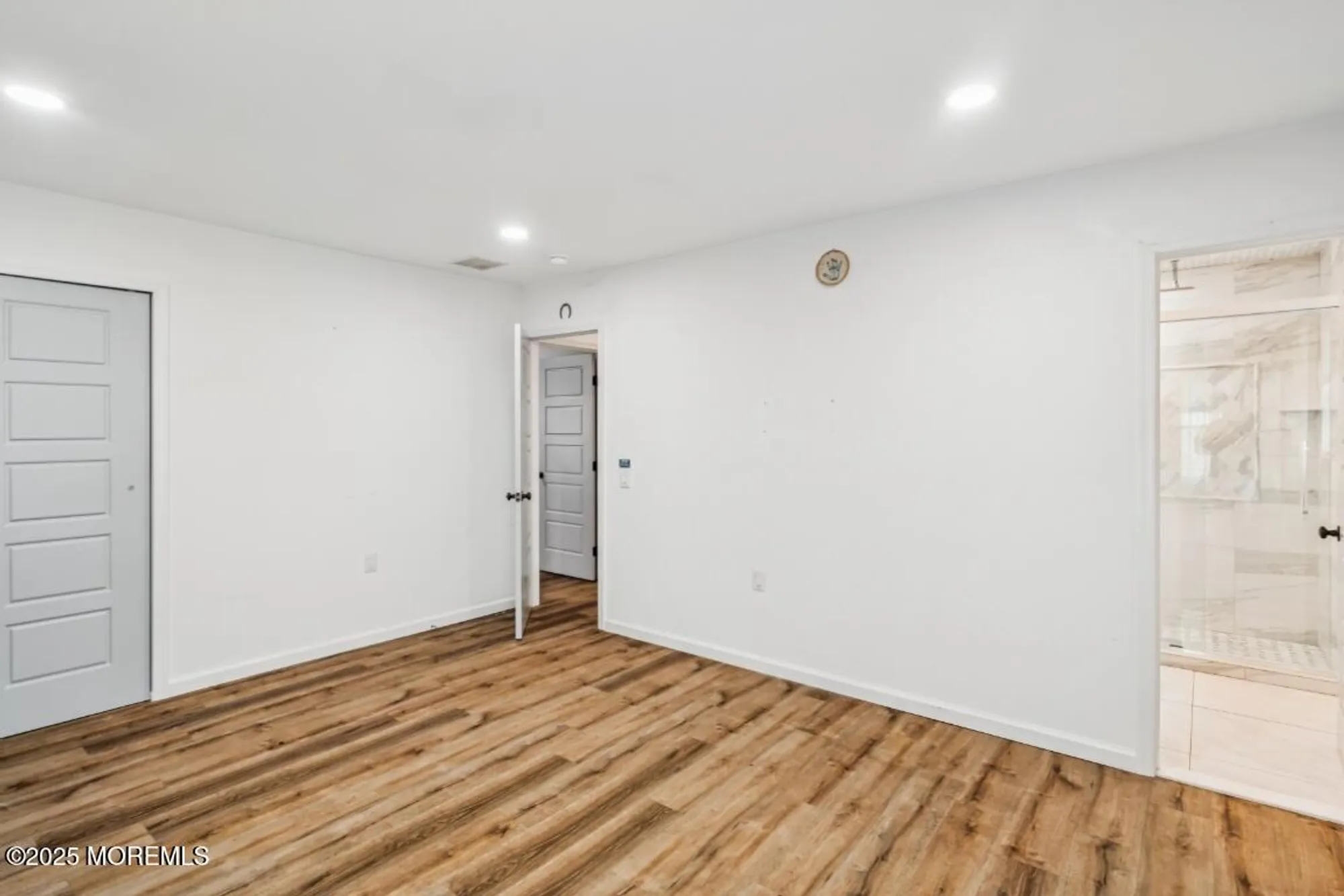 Property Slideshow image 14 of 17 | 8 augusta ct, Toms River, NJ, 08757