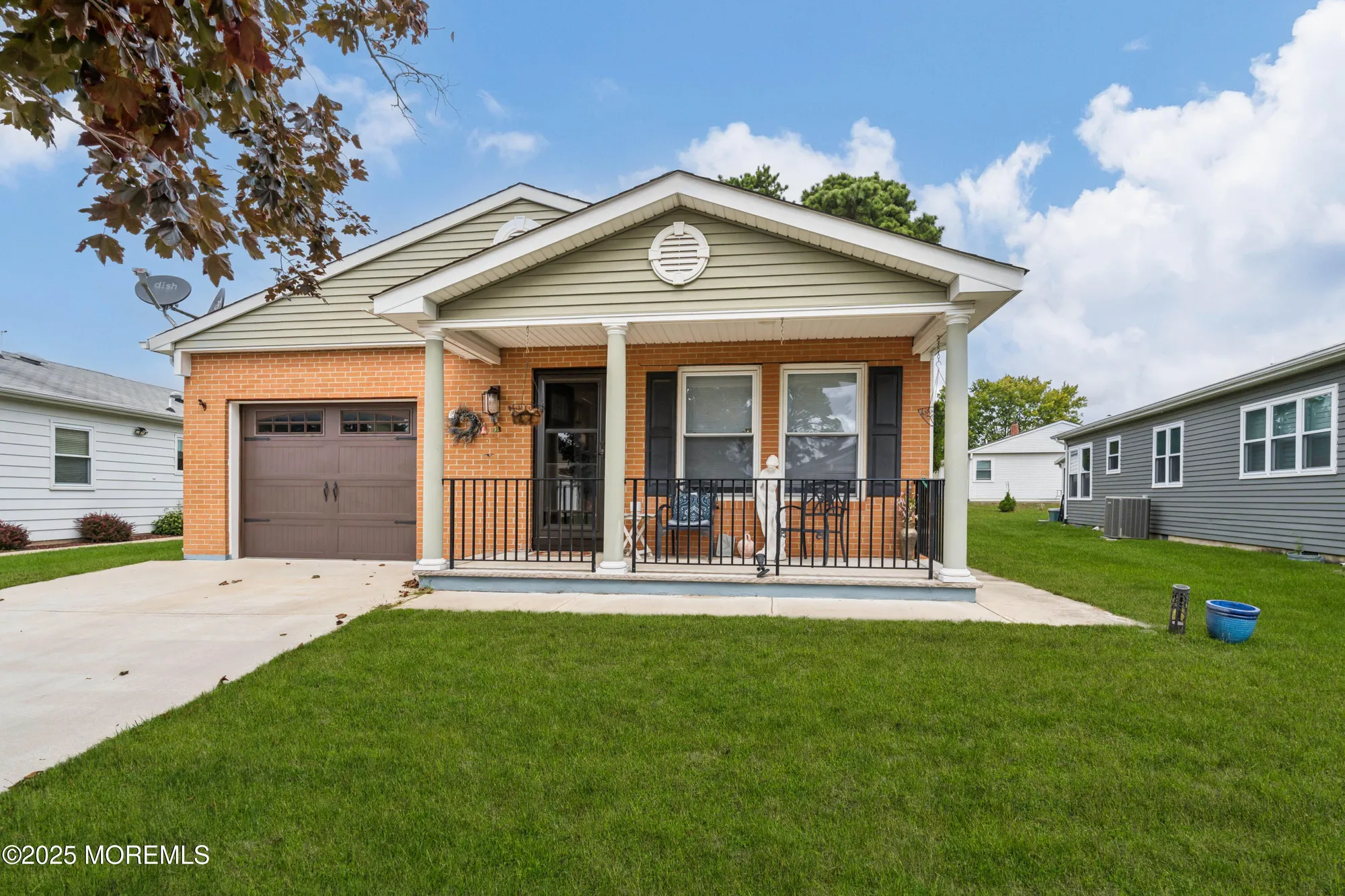 Property Slideshow image 1 of 17 | 8 augusta ct, Toms River, NJ, 08757