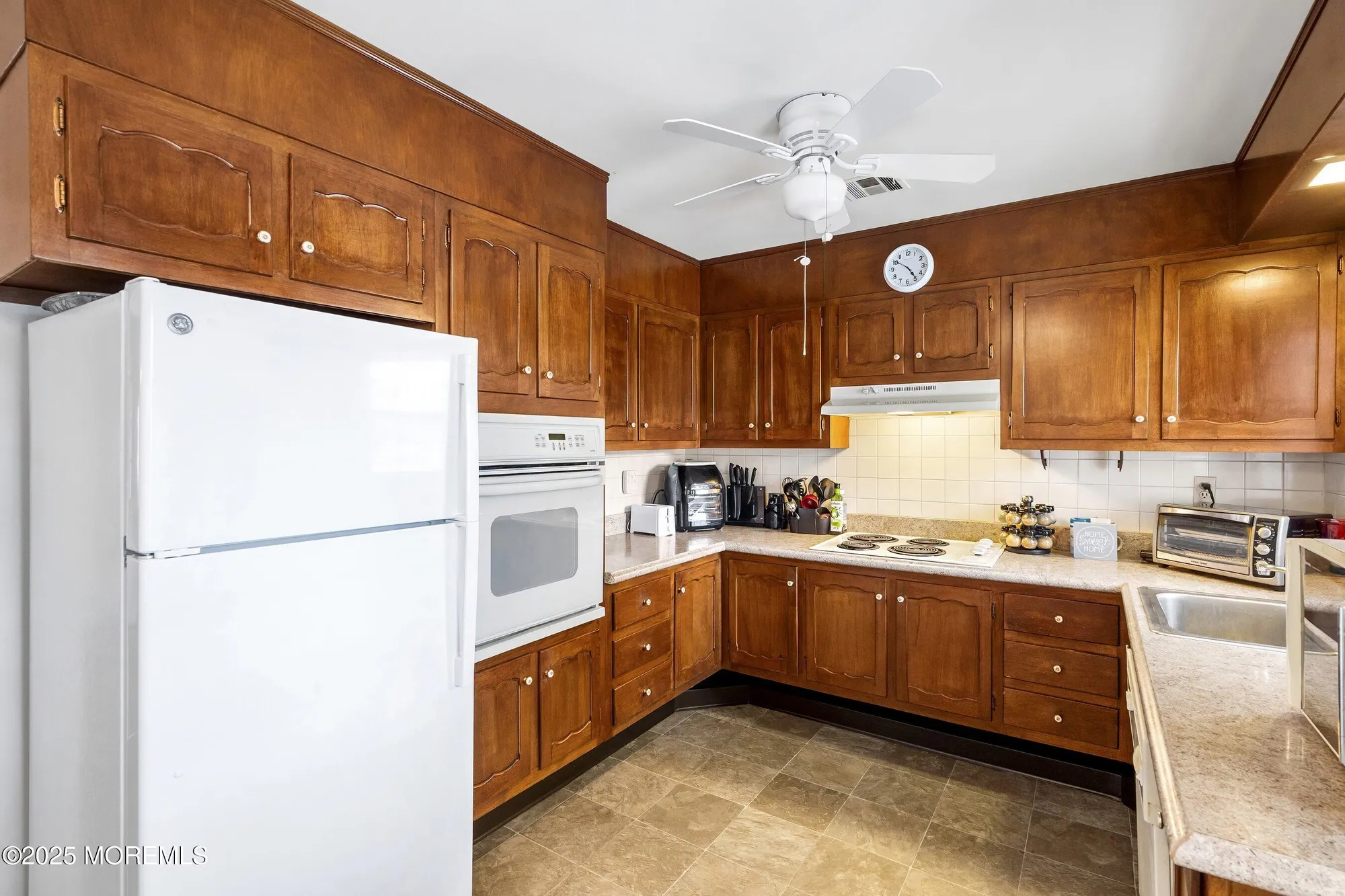 Property Slideshow image 2 of 23 | 612a lake point dr, Lakewood, NJ, 08701