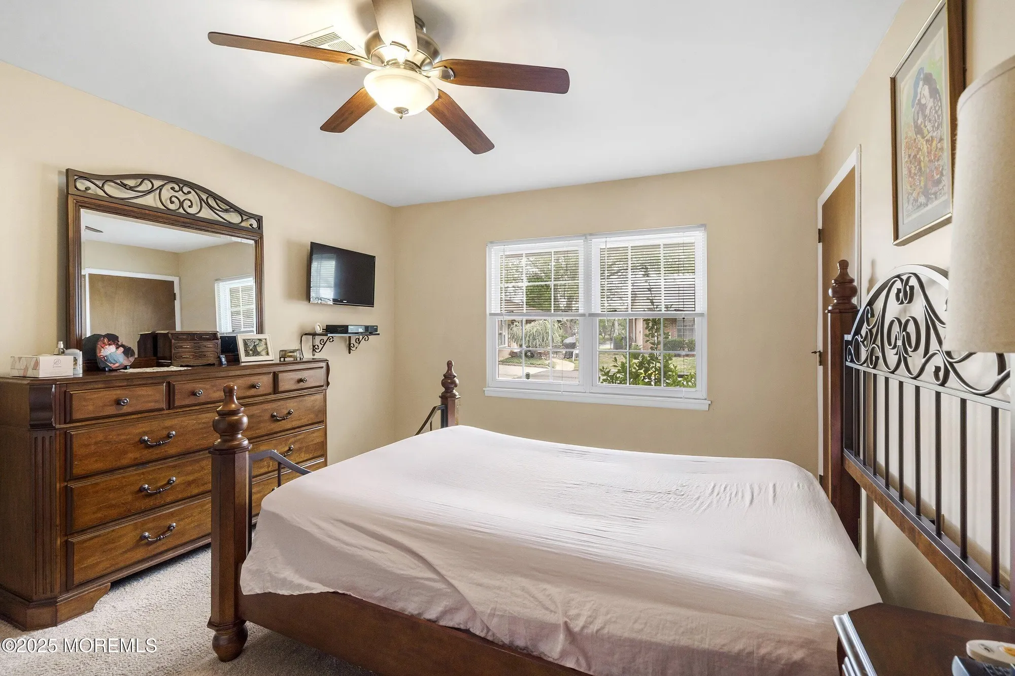 Property Slideshow image 8 of 23 | 612a lake point dr, Lakewood, NJ, 08701