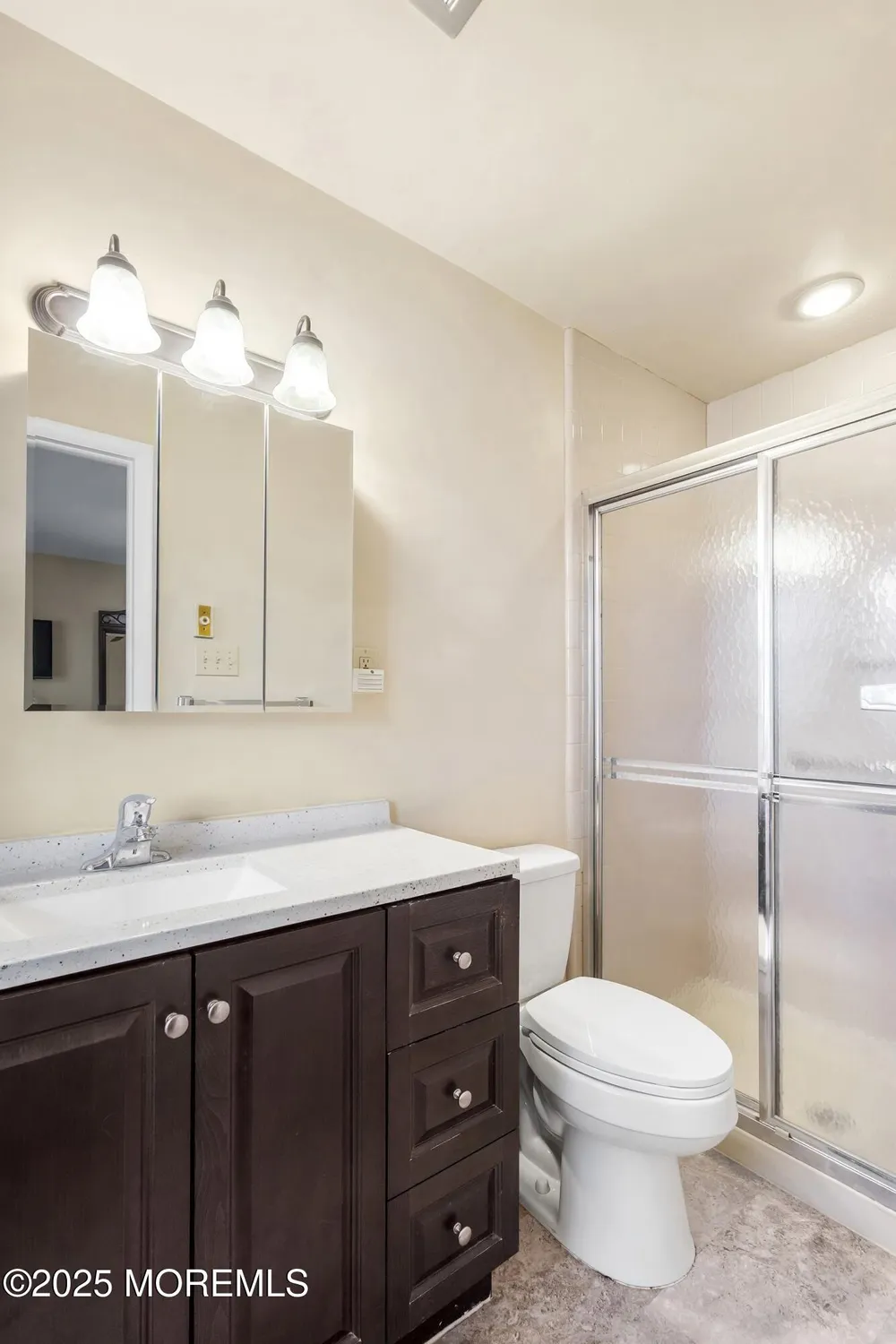 Property Slideshow image 9 of 23 | 612a lake point dr, Lakewood, NJ, 08701