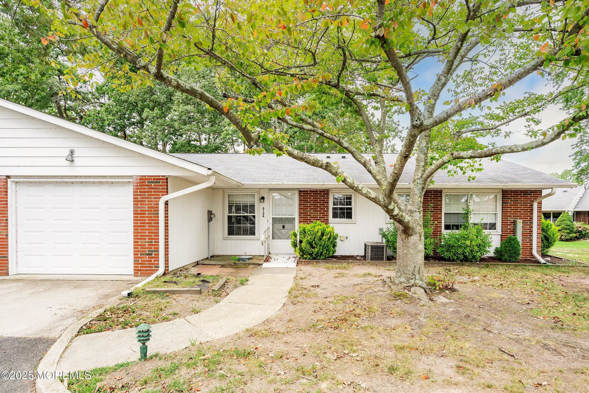 Property Slideshow image 13 of 23 | 612a lake point dr, Lakewood, NJ, 08701