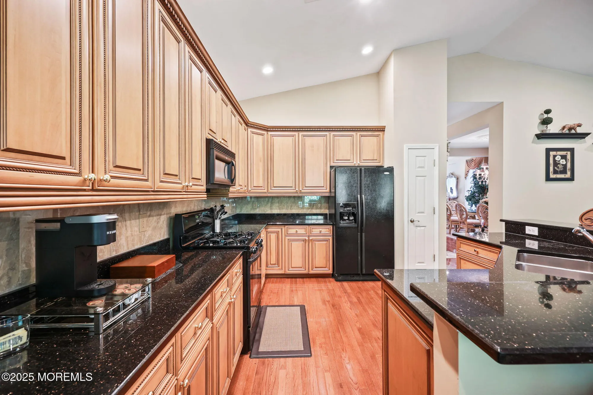 Property Slideshow image 22 of 60 | 28 pond view cir, Barnegat, NJ, 08005
