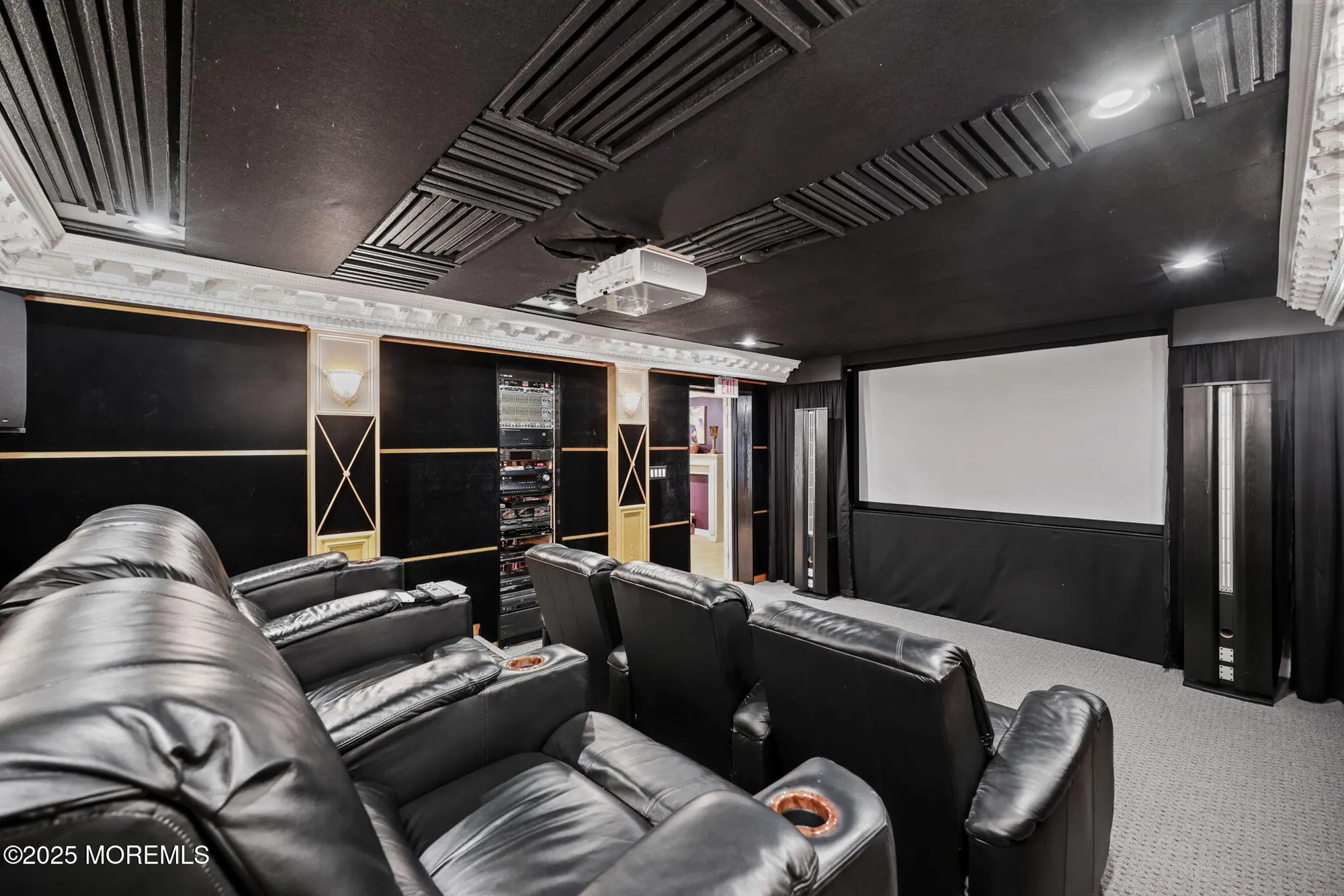 Property Slideshow image 39 of 60 | 28 pond view cir, Barnegat, NJ, 08005