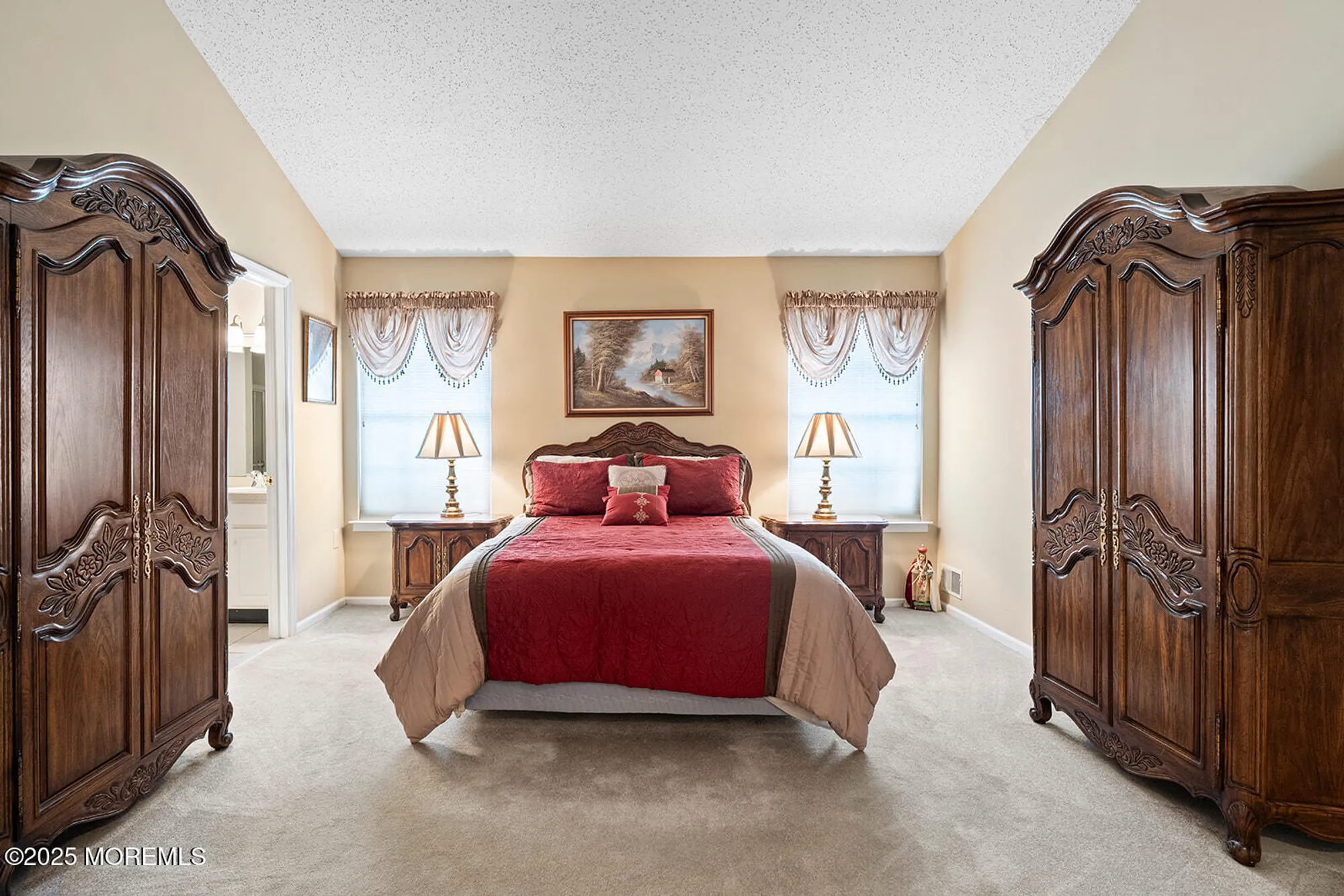 Property Slideshow image 12 of 25 | 2 arthur ct, Jackson, NJ, 08527