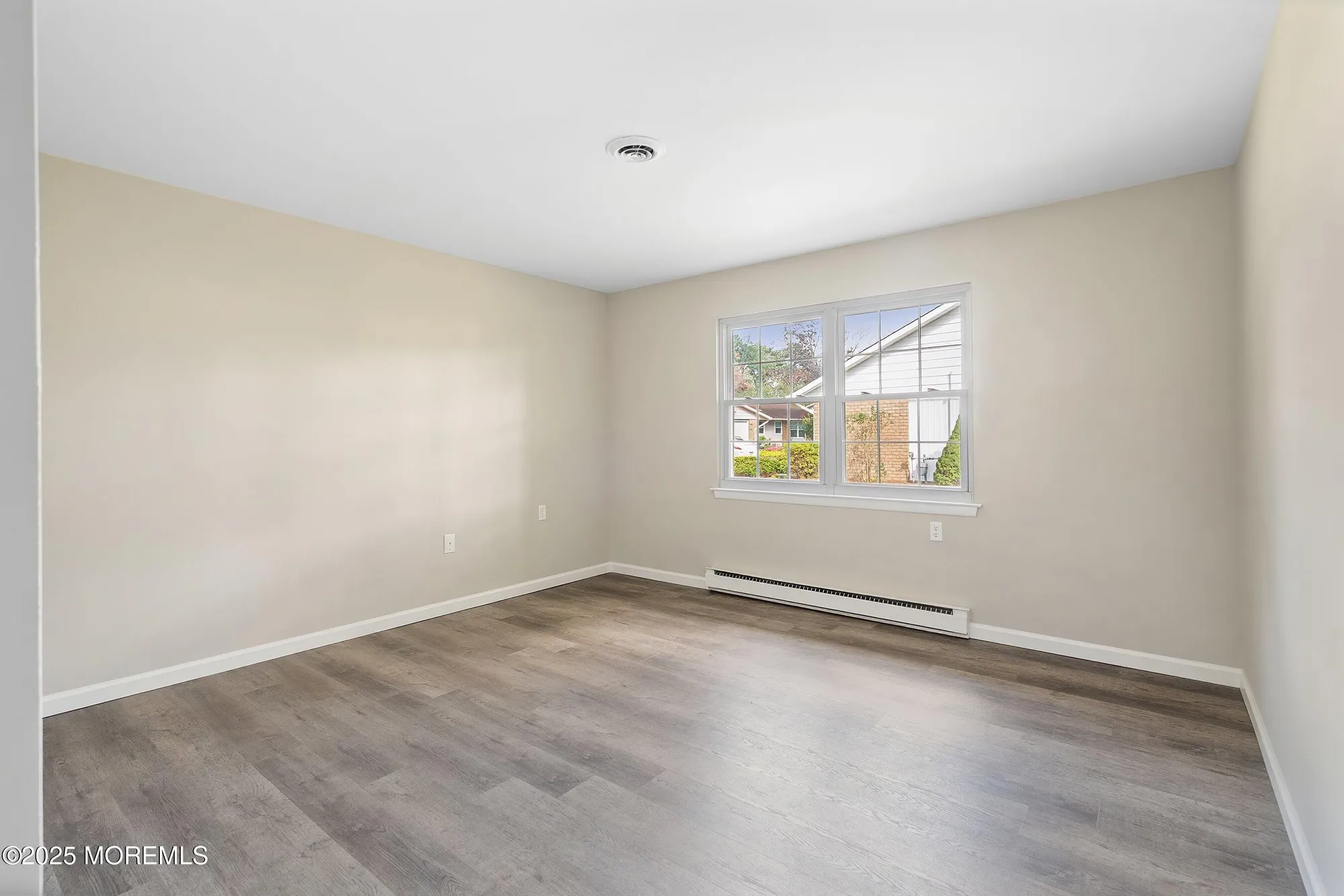 Property Slideshow image 14 of 62 | 6d gramercy ln, Manchester, NJ, 08759