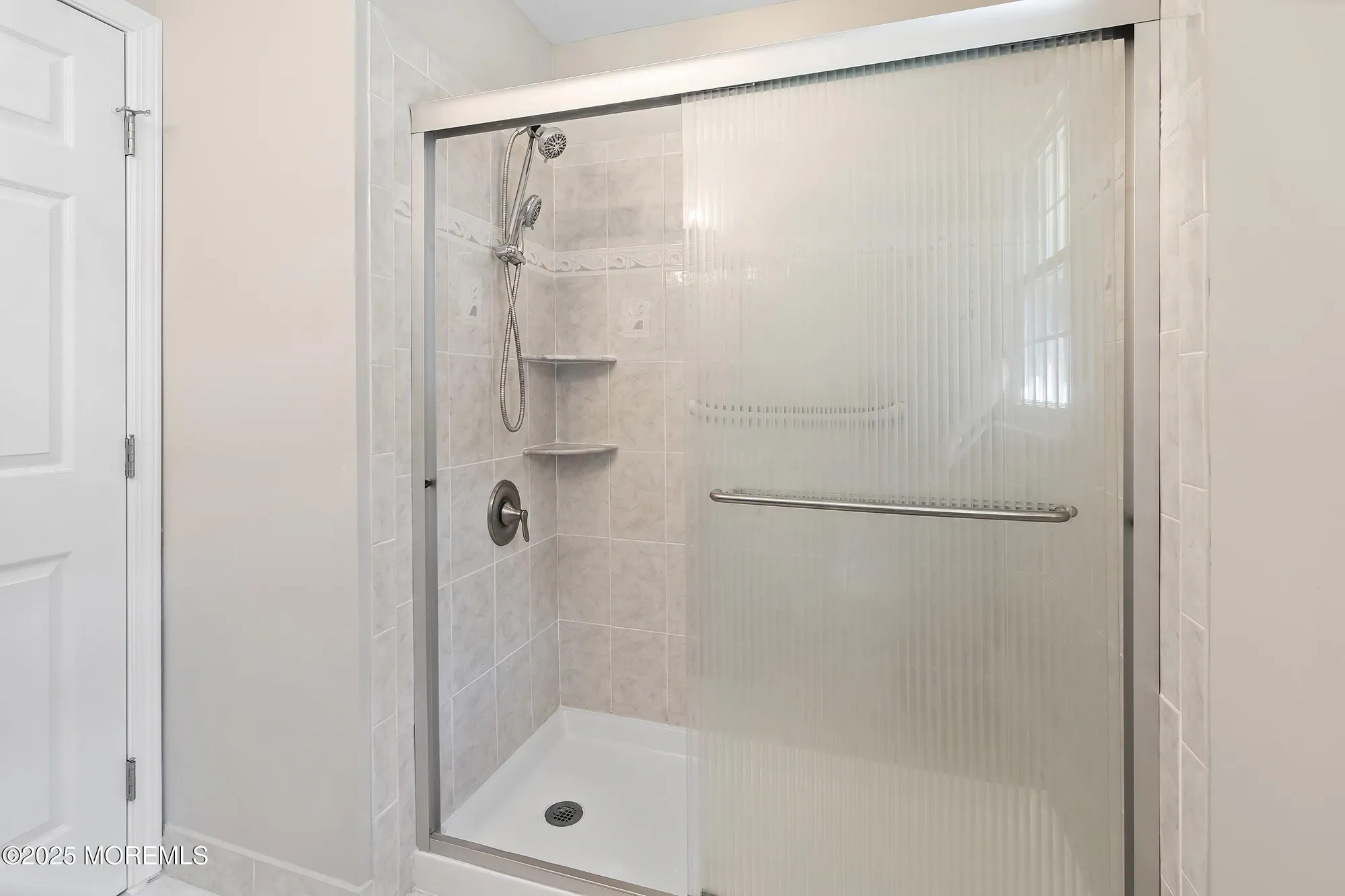 Property Slideshow image 19 of 62 | 6d gramercy ln, Manchester, NJ, 08759