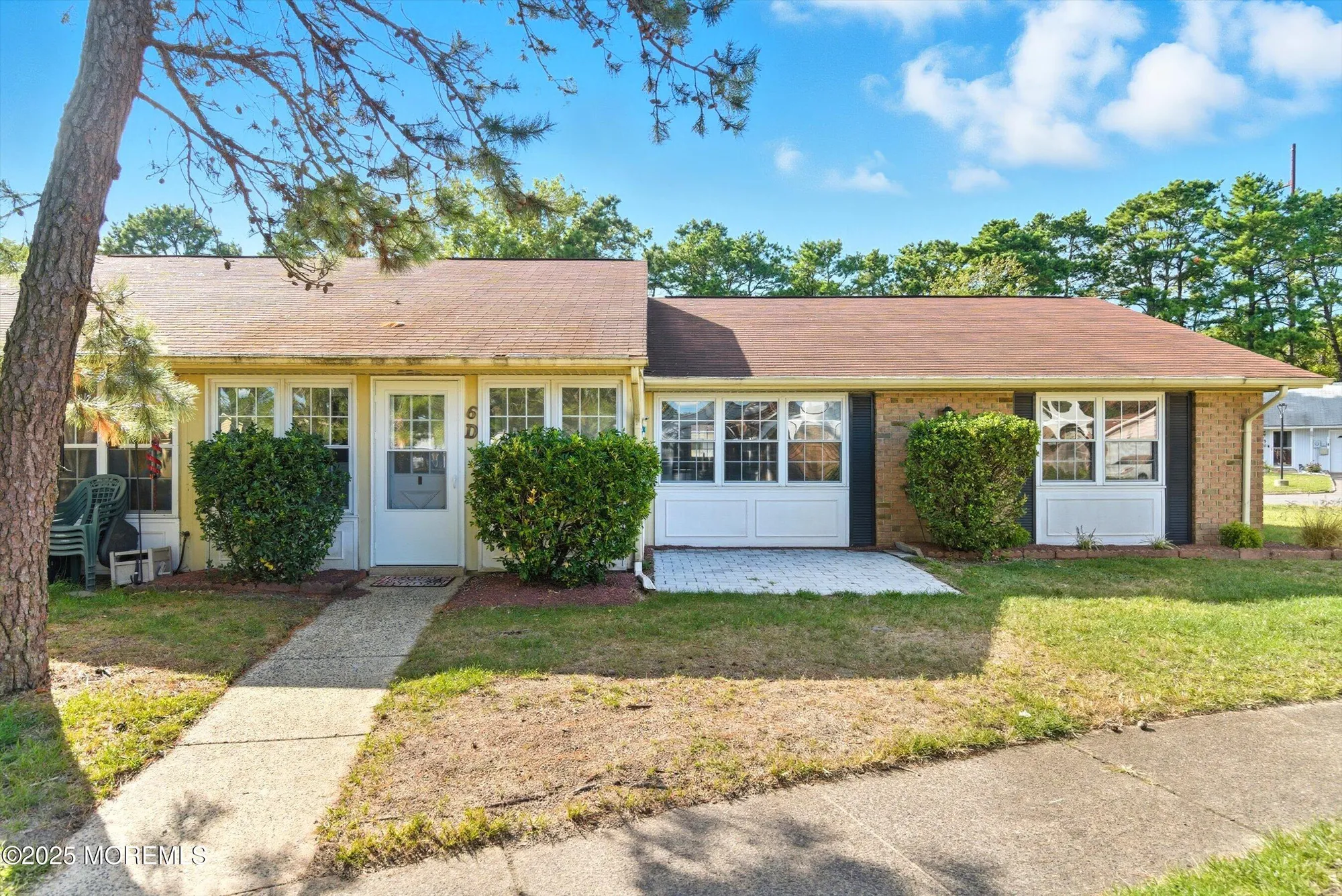 Property Slideshow image 21 of 62 | 6d gramercy ln, Manchester, NJ, 08759