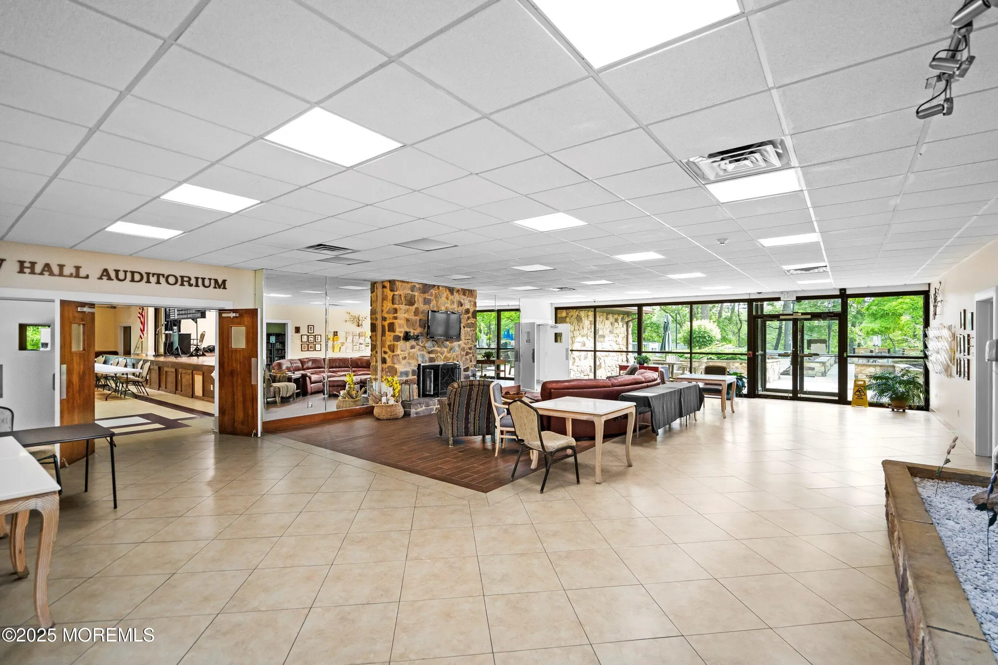 Property Slideshow image 29 of 62 | 6d gramercy ln, Manchester, NJ, 08759